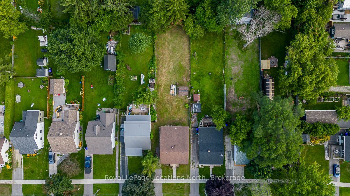 107 Eighth Street Property Photo 3