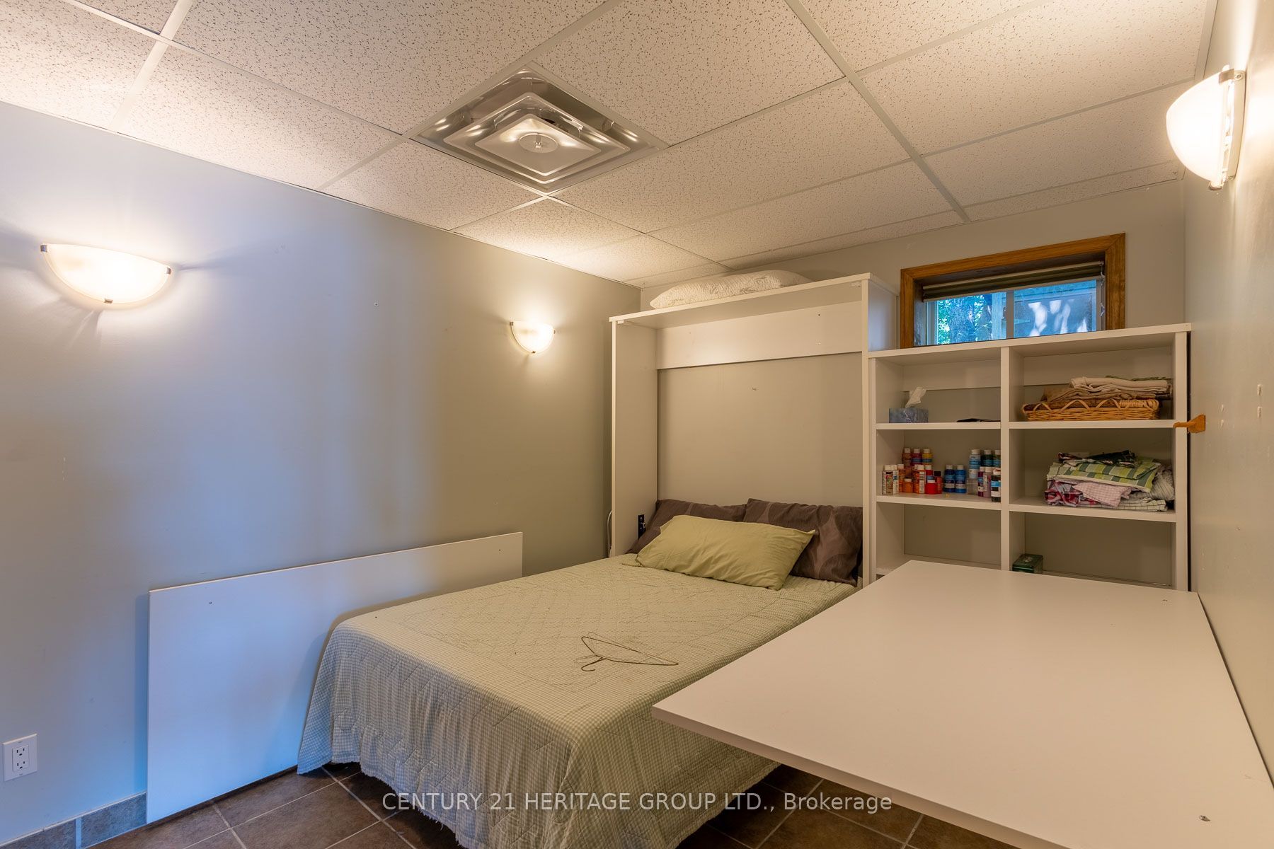 405 Champlain Road Property Photo 26