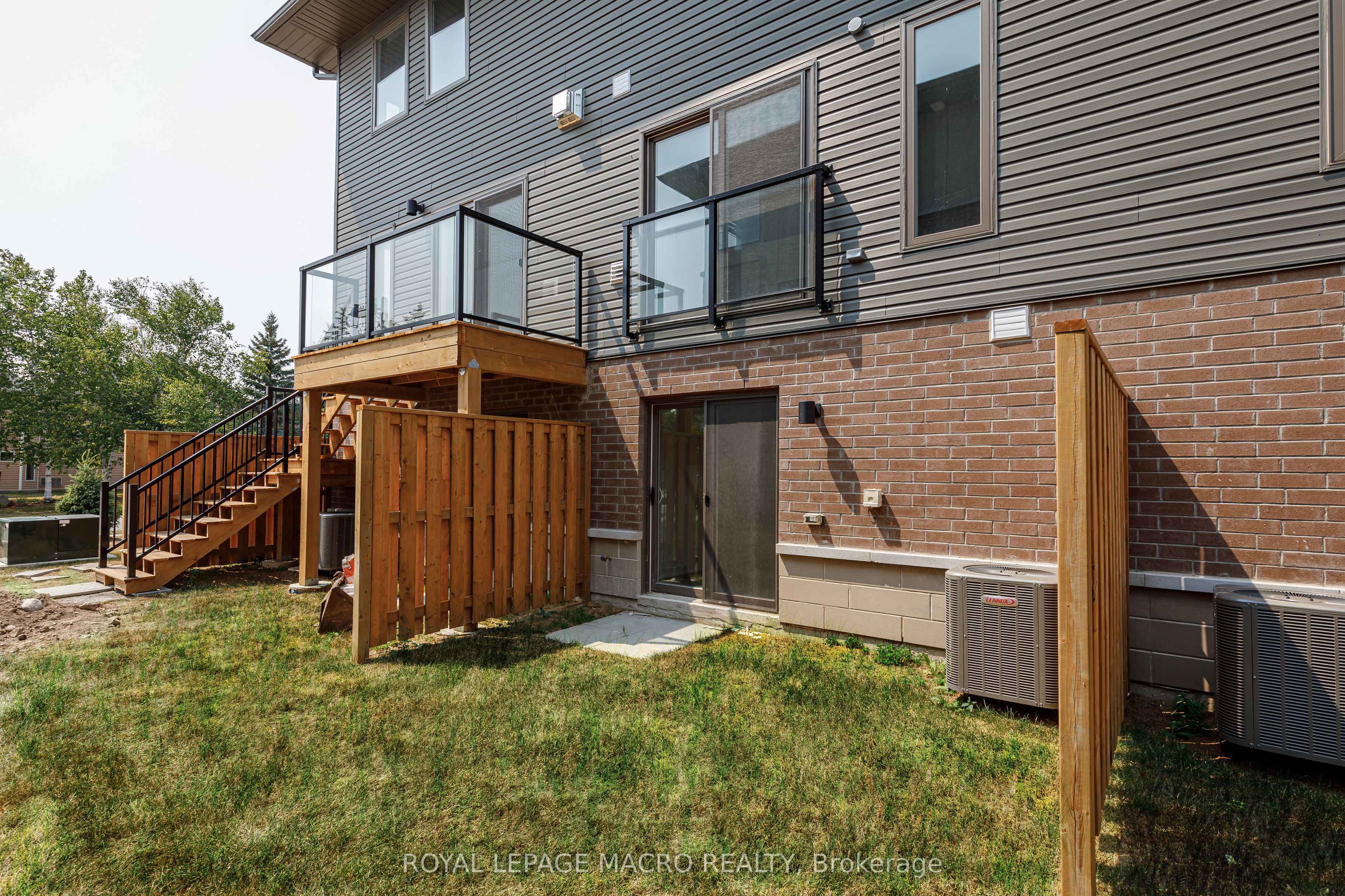 5 Winters Crescent Nw Property Photo 34