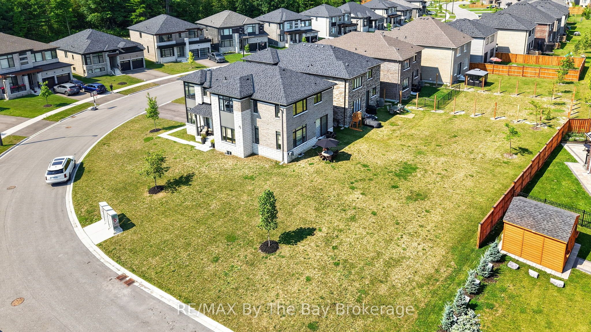 171 Rosanne Circle Property Photo 46
