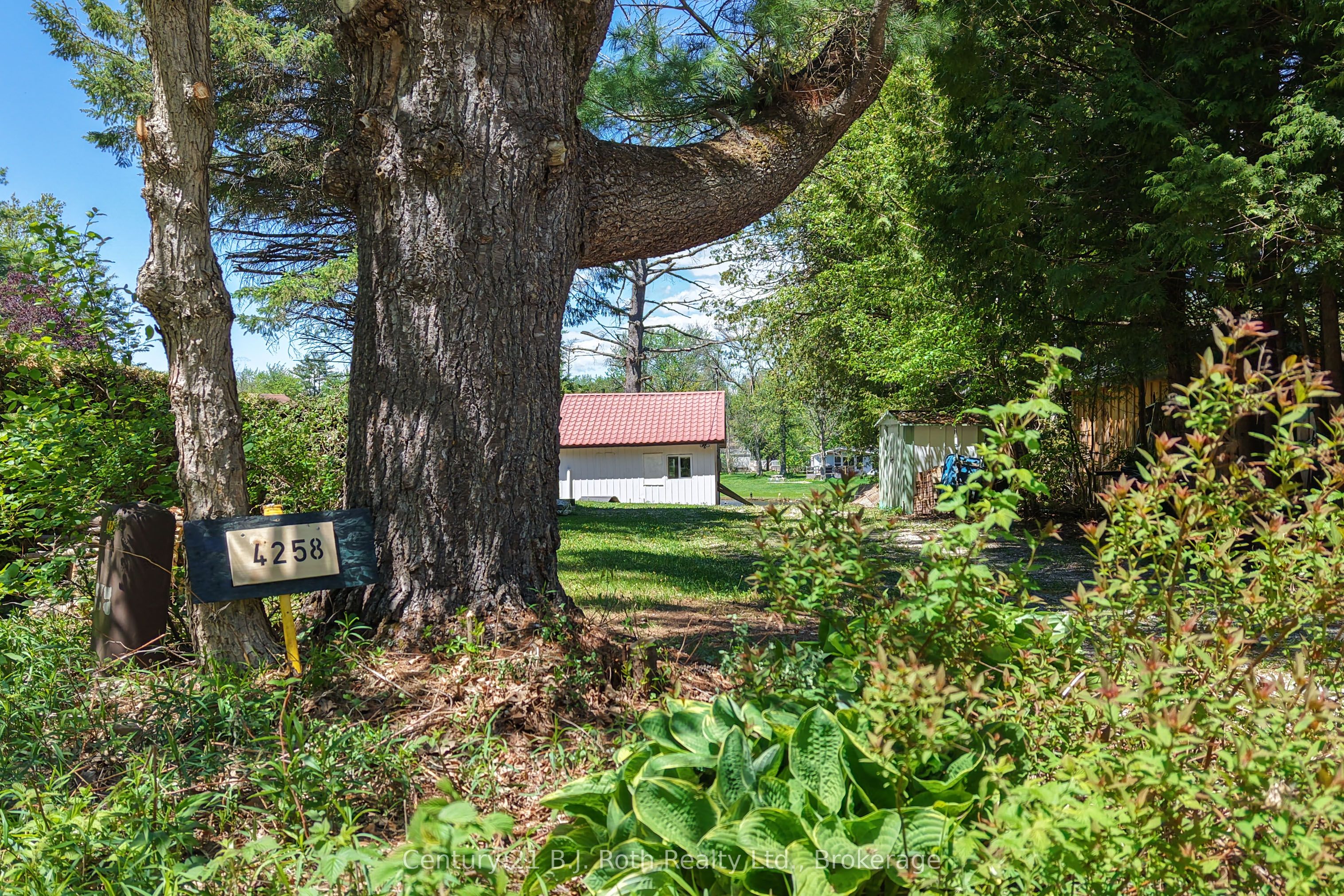 4258 Canal Road Property Photo 3