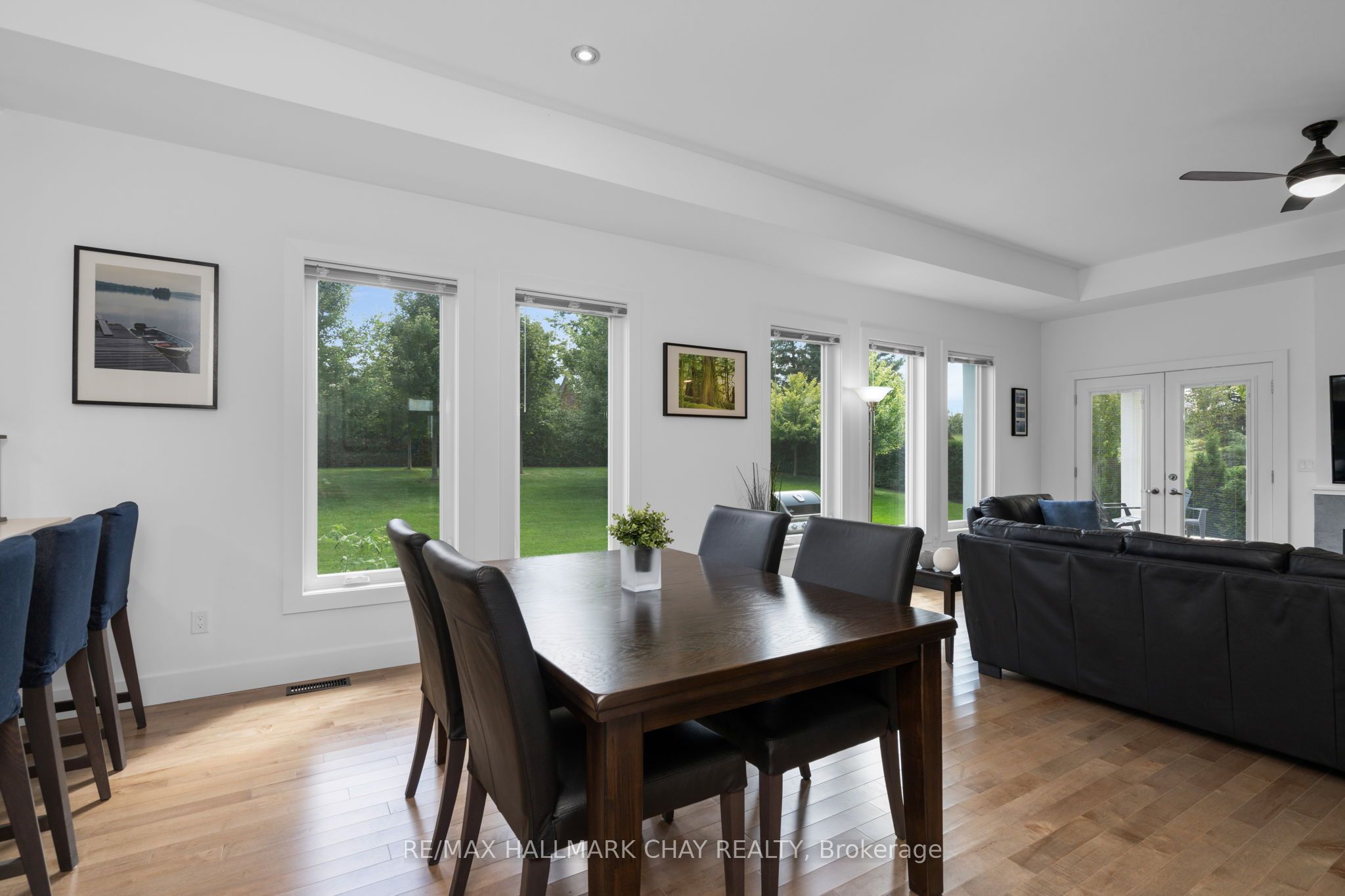 1415 15 16 Side Road E Property Photo 10