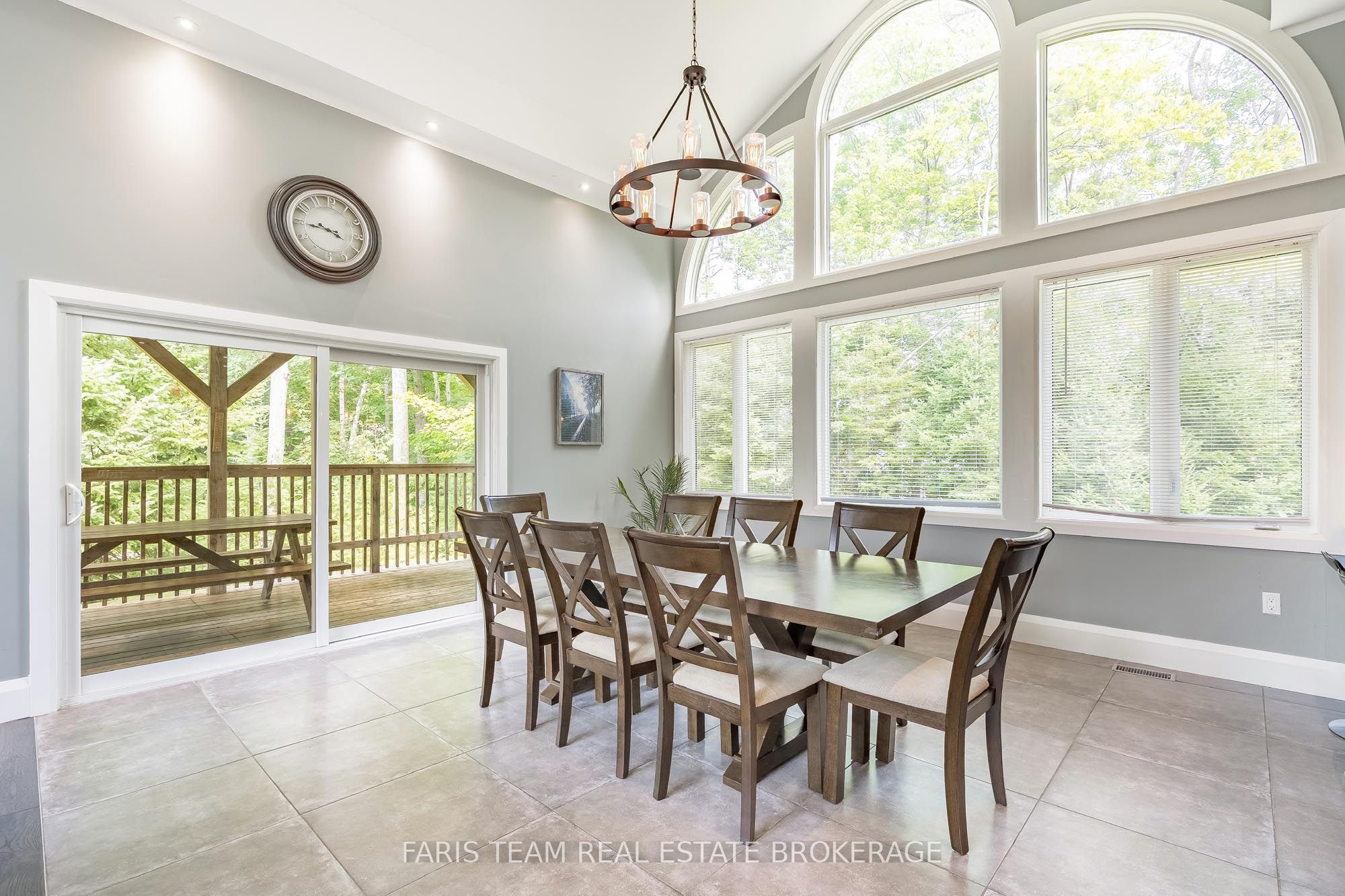 7 Duquette Court Property Photo 10