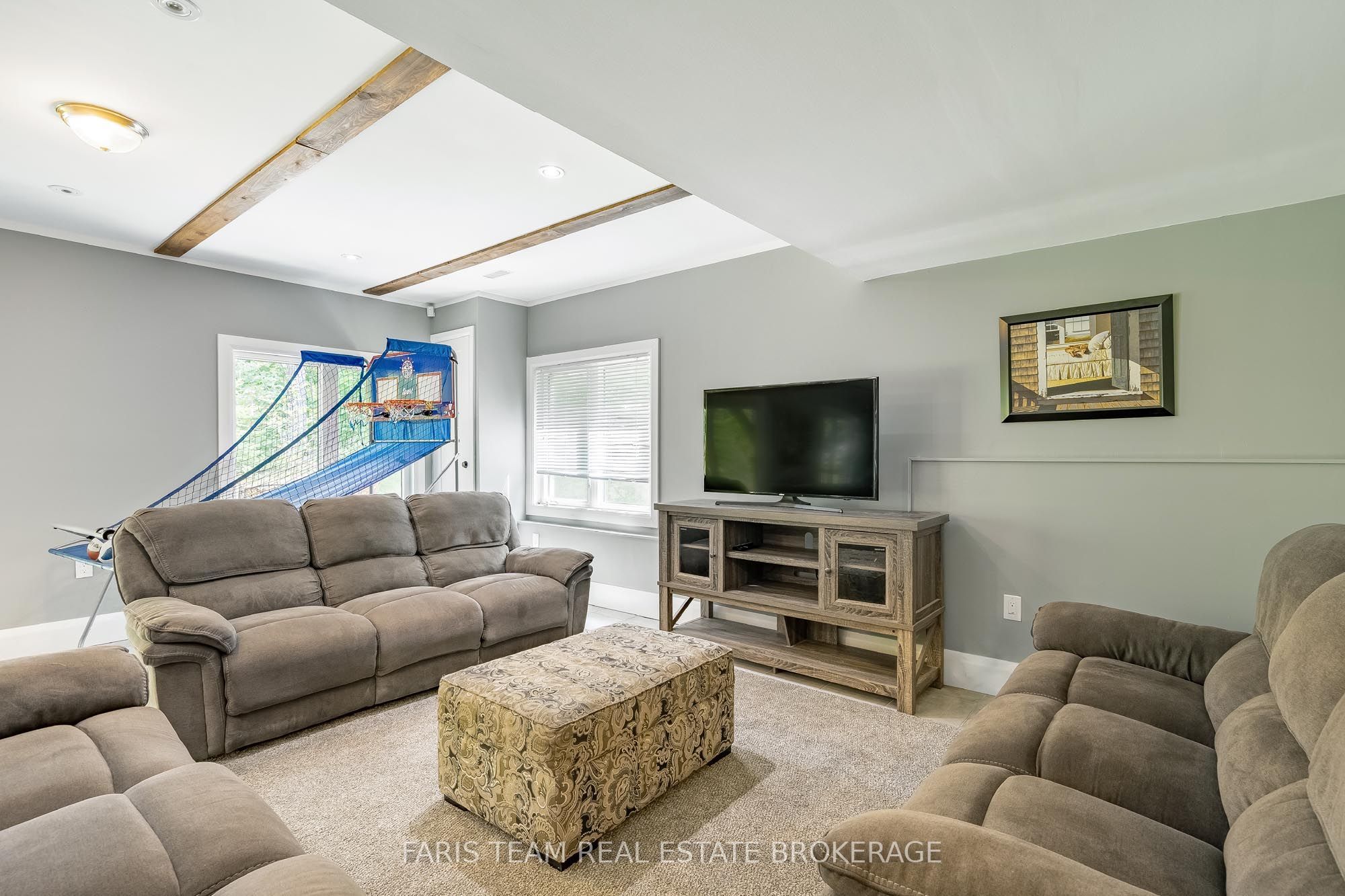 7 Duquette Court Property Photo 25