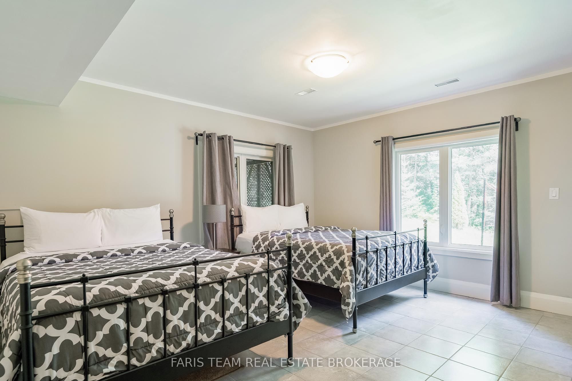 7 Duquette Court Property Photo 31