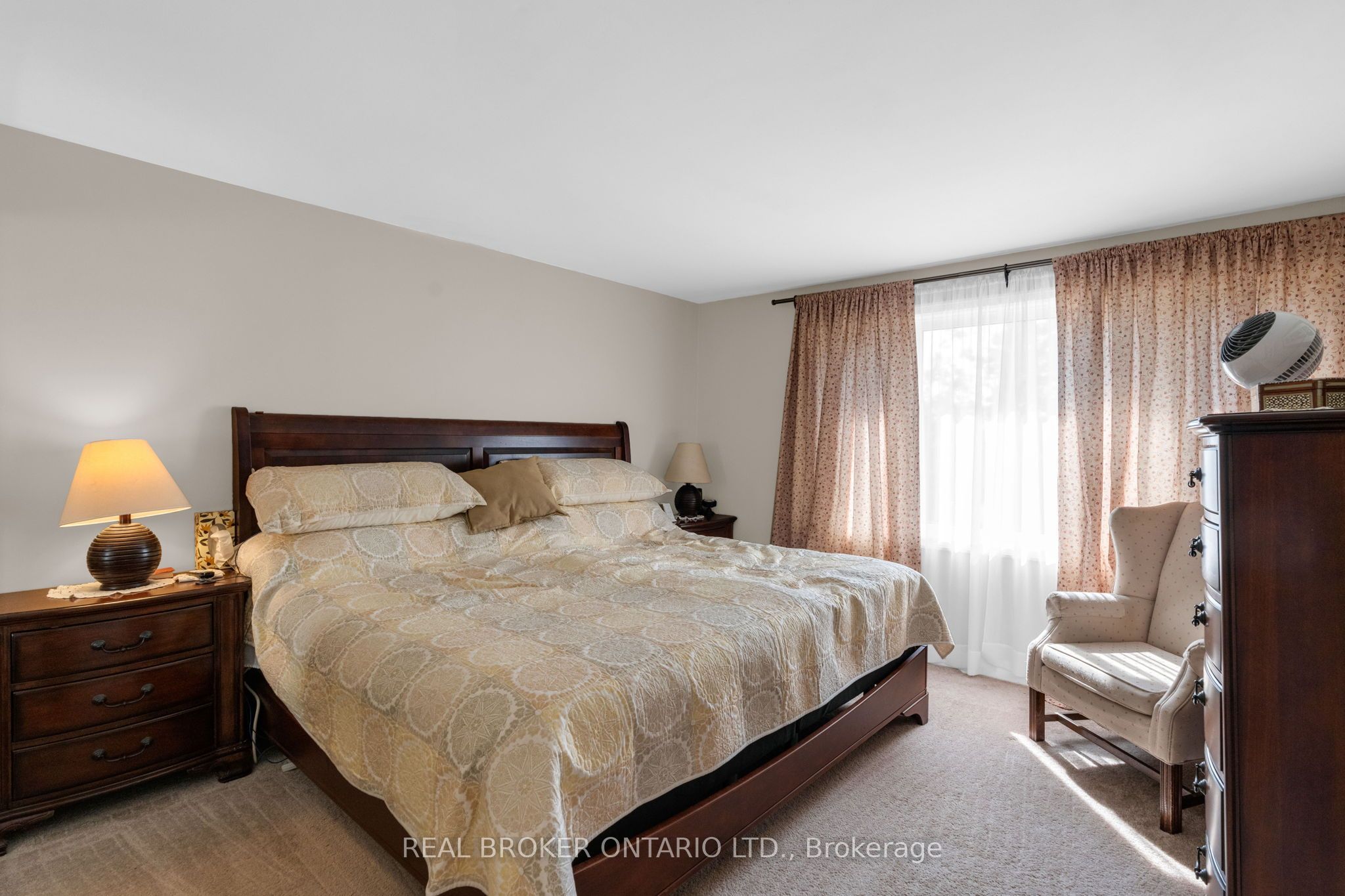 40 Farmingdale Crescent Property Photo 18