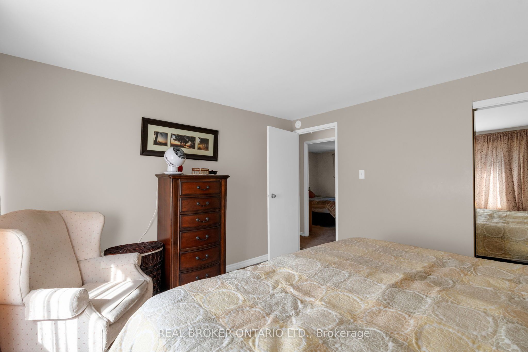 40 Farmingdale Crescent Property Photo 19