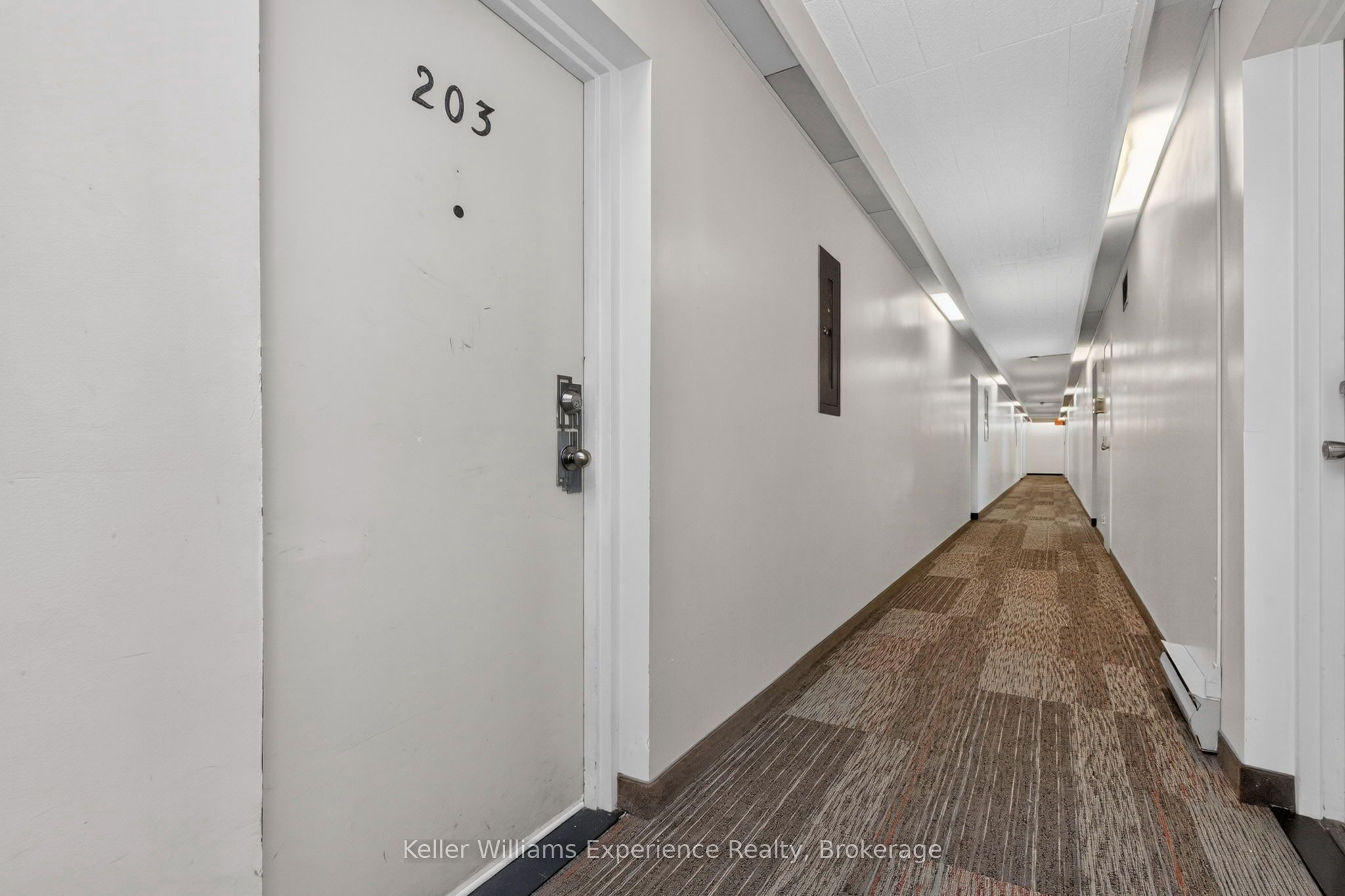 184 Eighth Street 203 Property Photo 5