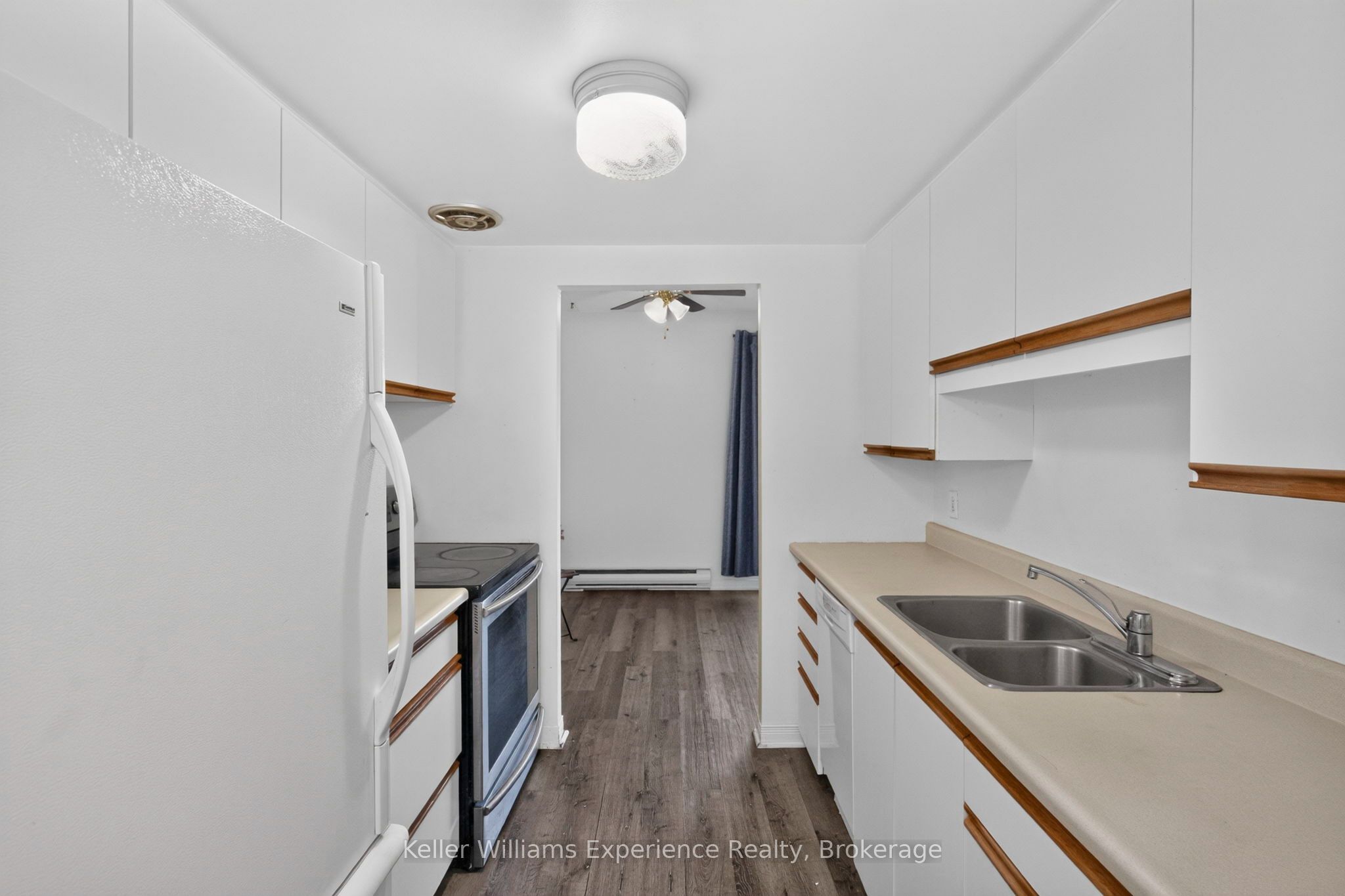 184 Eighth Street 203 Property Photo 8