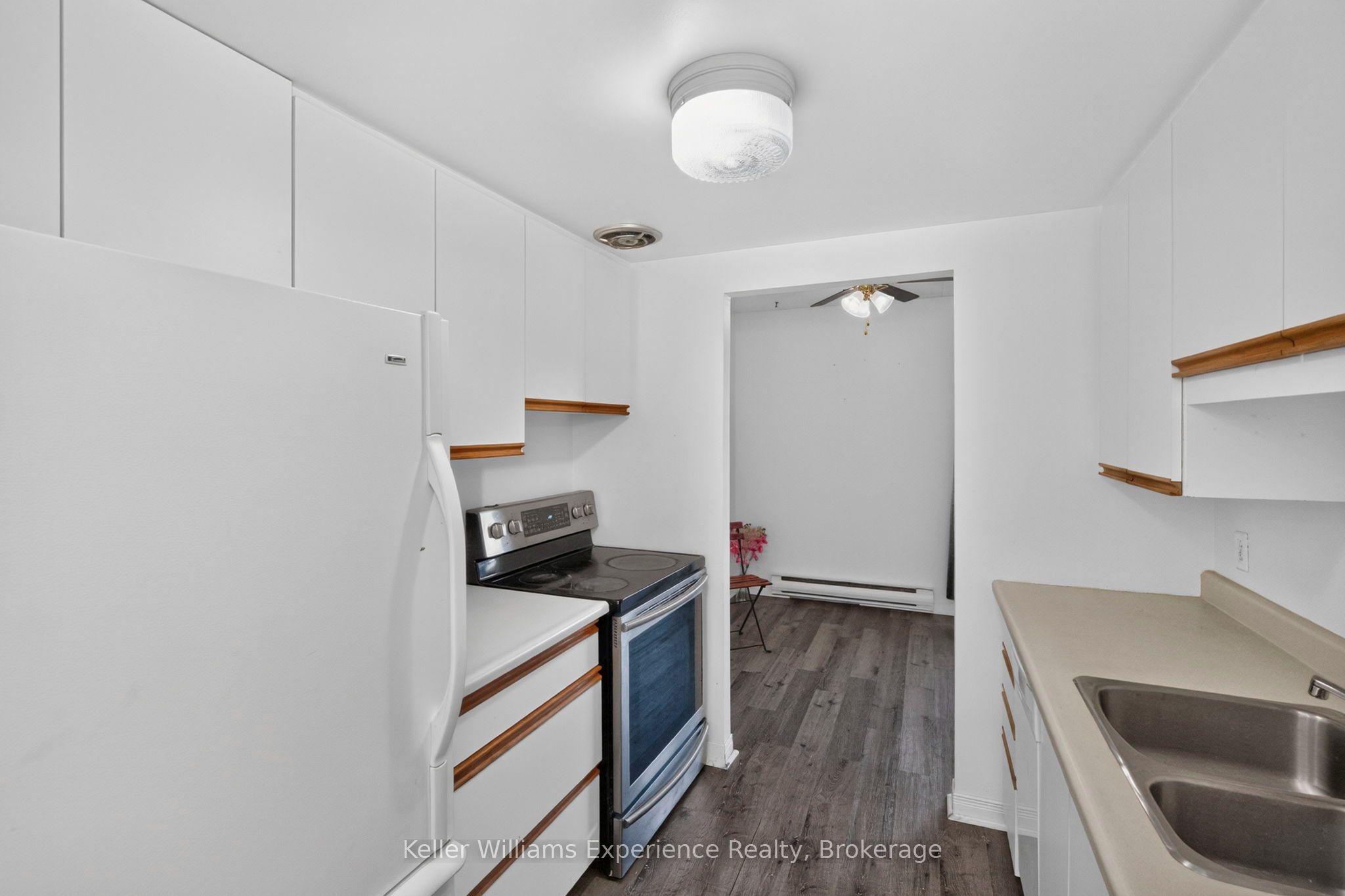 184 Eighth Street 203 Property Photo 10