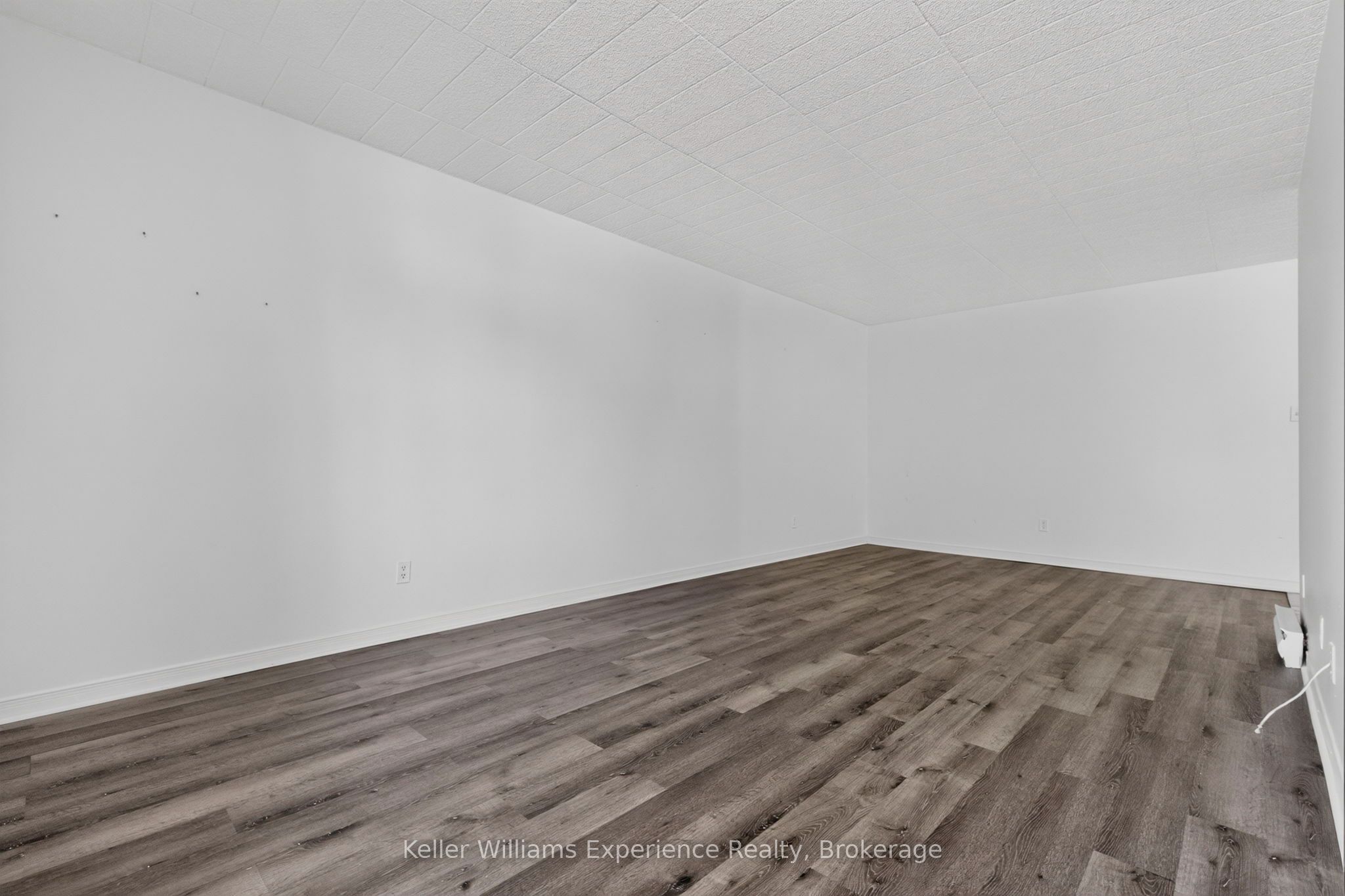 184 Eighth Street 203 Property Photo 20