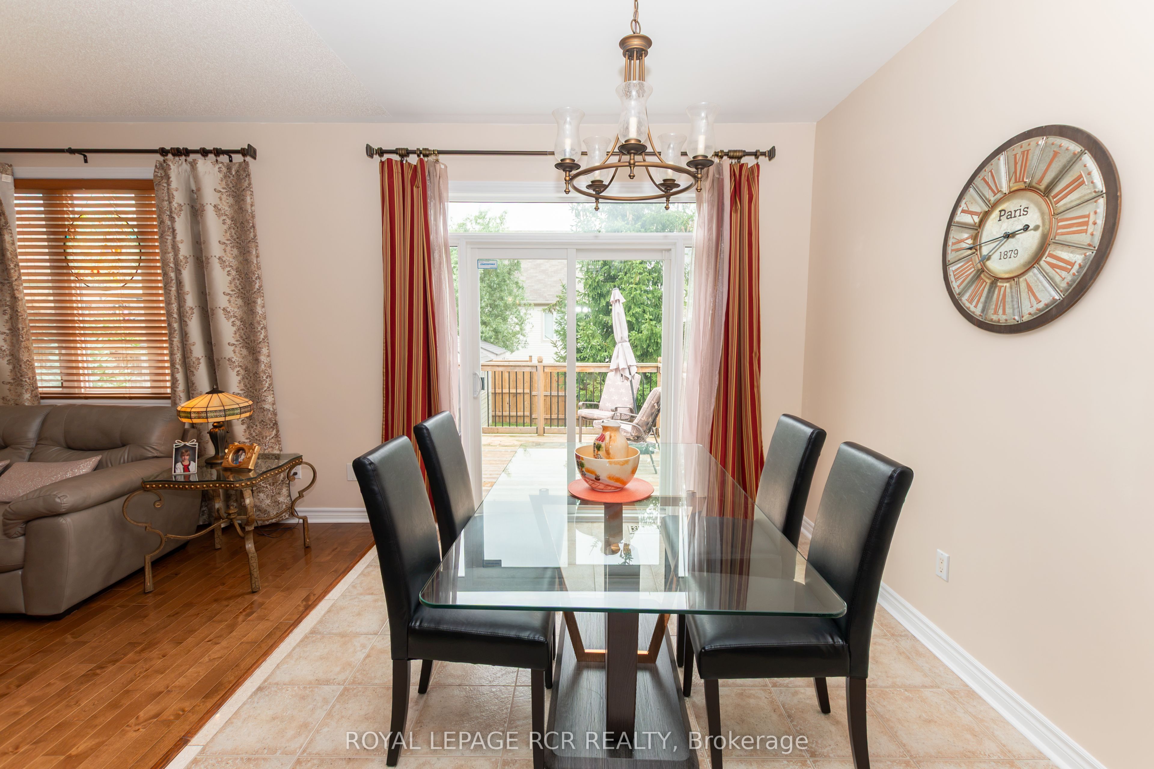 135 White Sands Way Property Photo 6