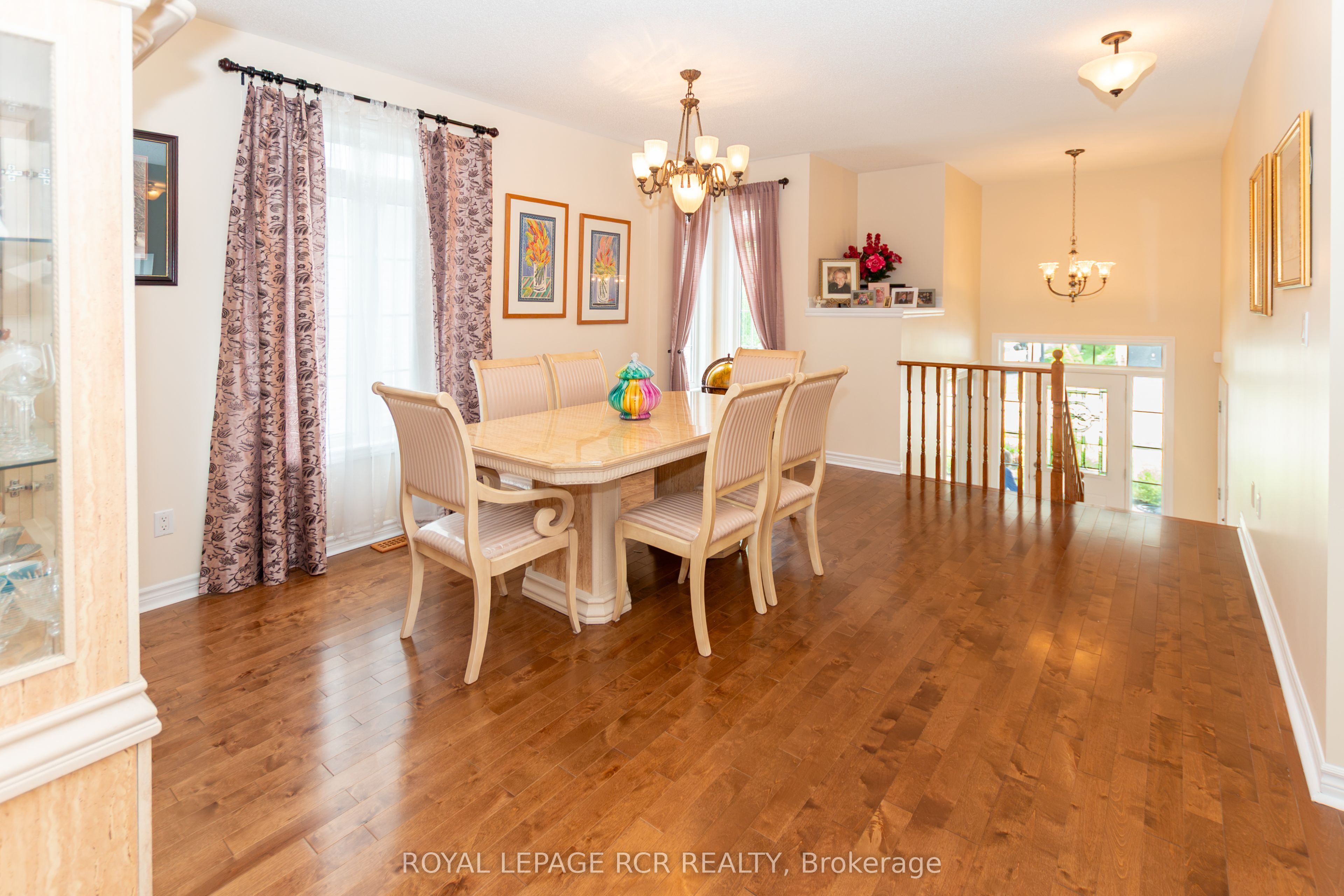 135 White Sands Way Property Photo 8
