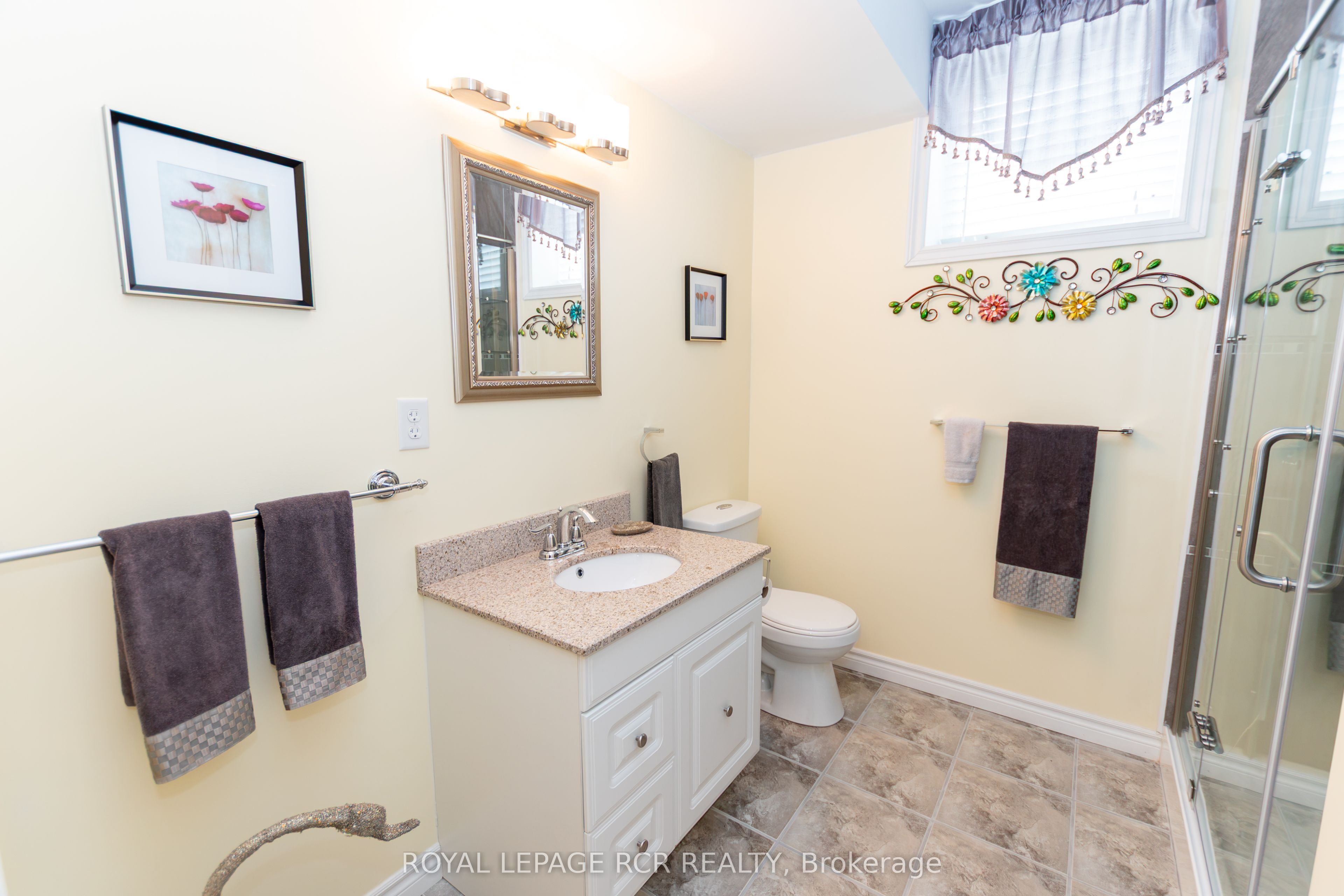 135 White Sands Way Property Photo 16