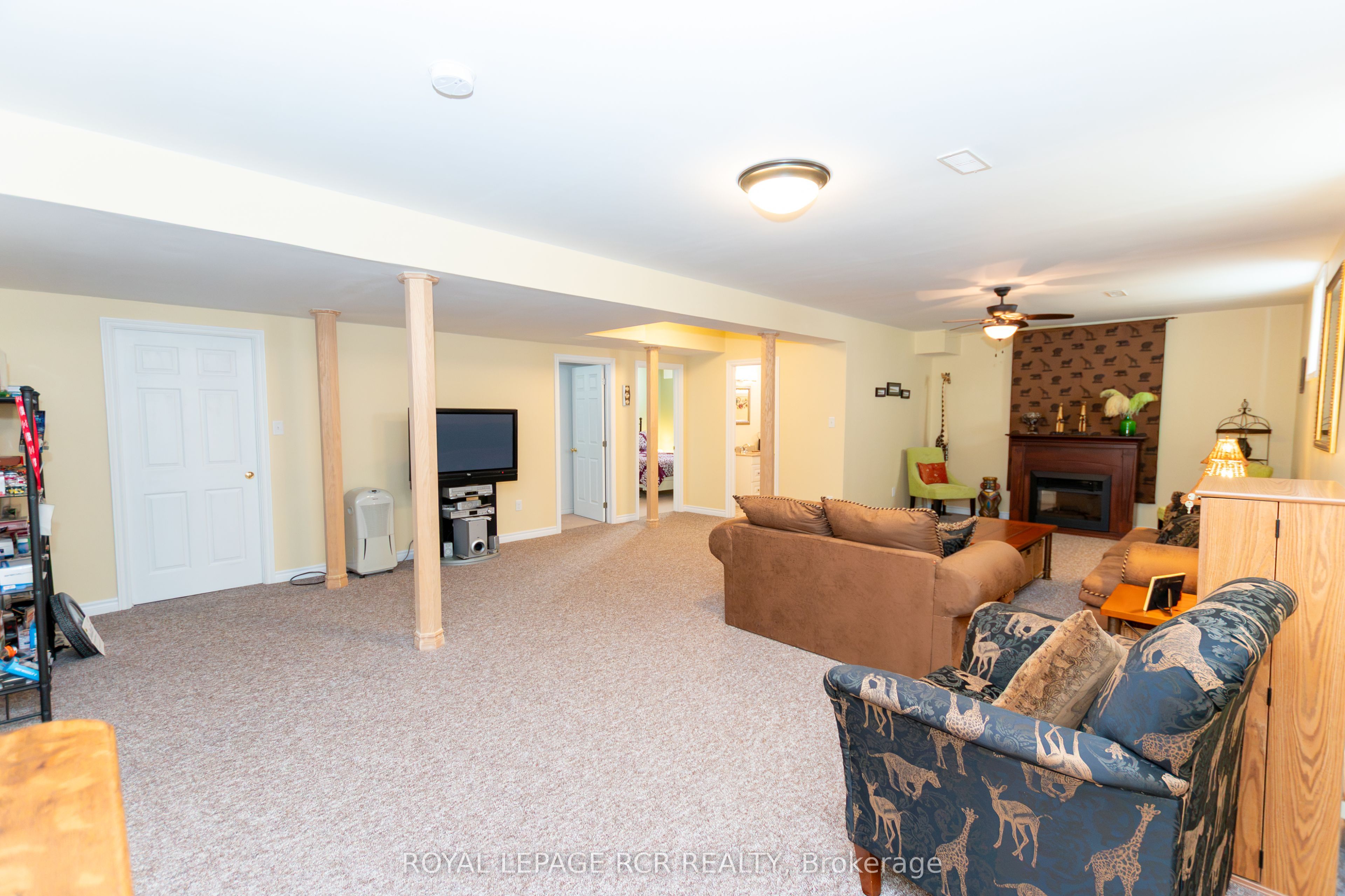 135 White Sands Way Property Photo 17