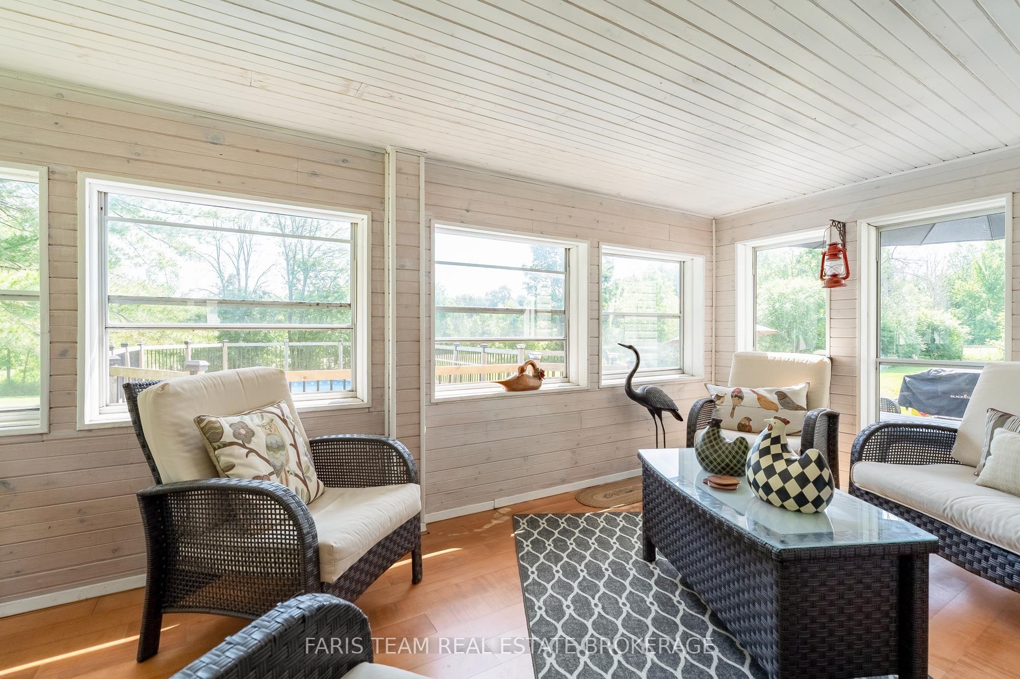 2289 Kinnear Side Road Property Photo 16
