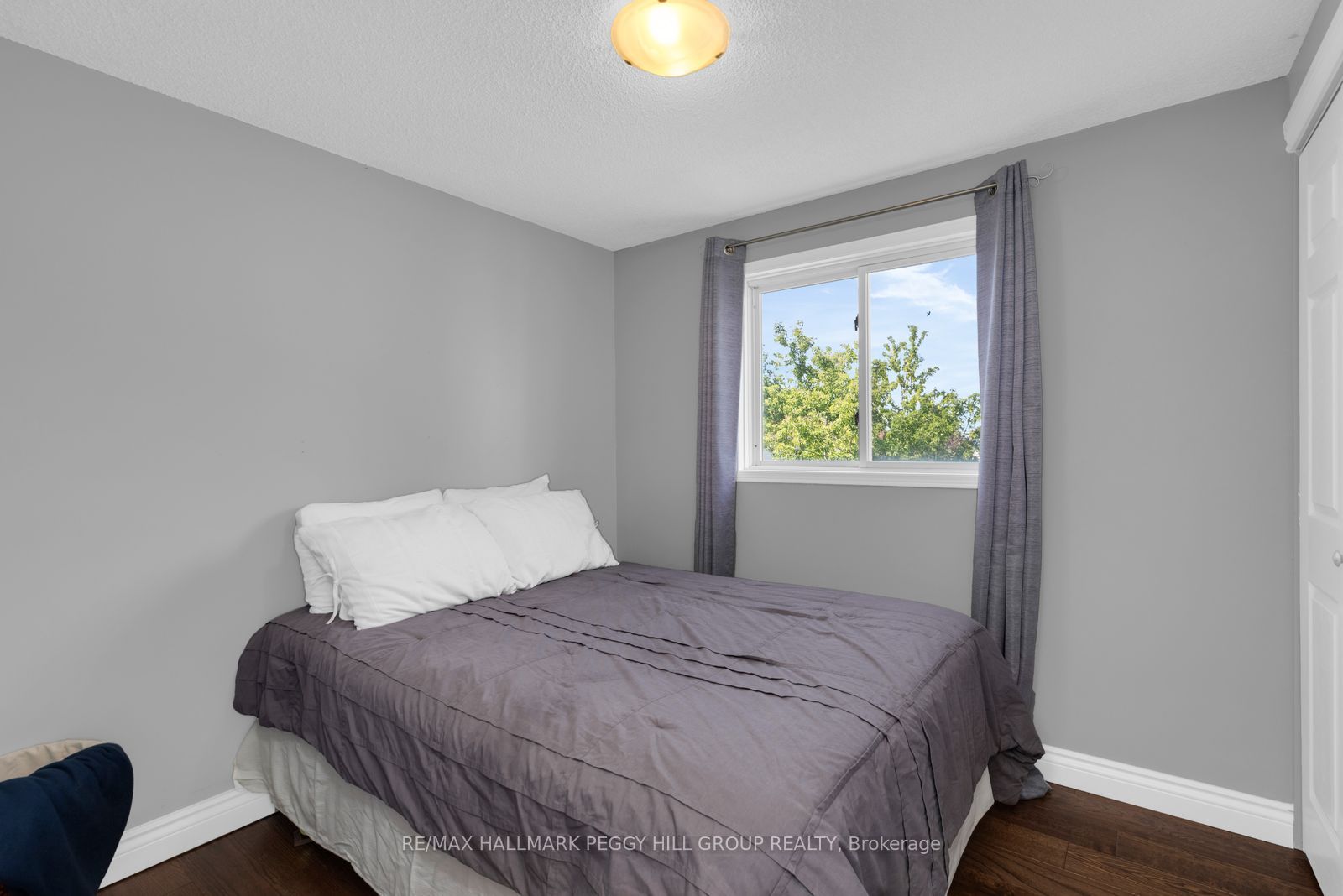 105 Columbia Road Property Photo 9