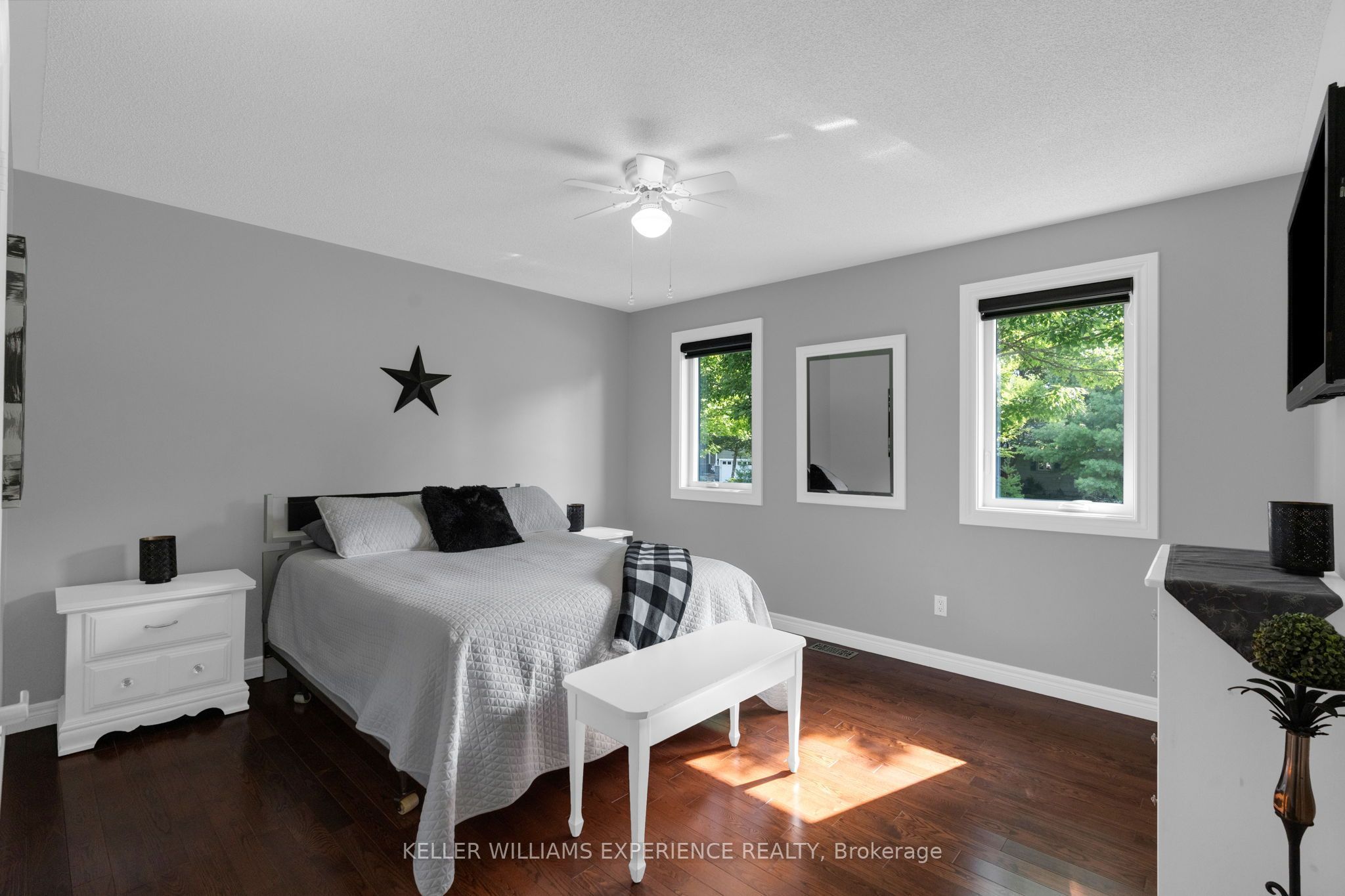 4 Downer Crescent Property Photo 9