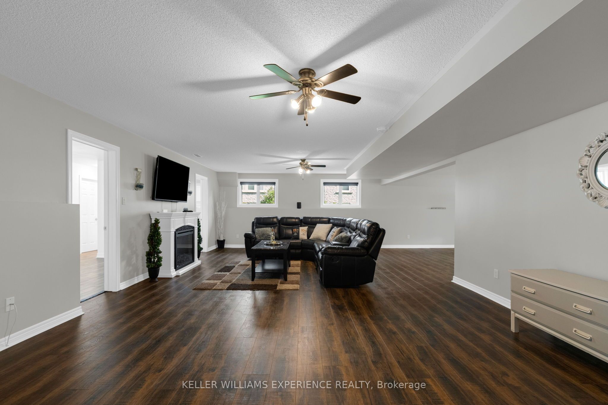 4 Downer Crescent Property Photo 18