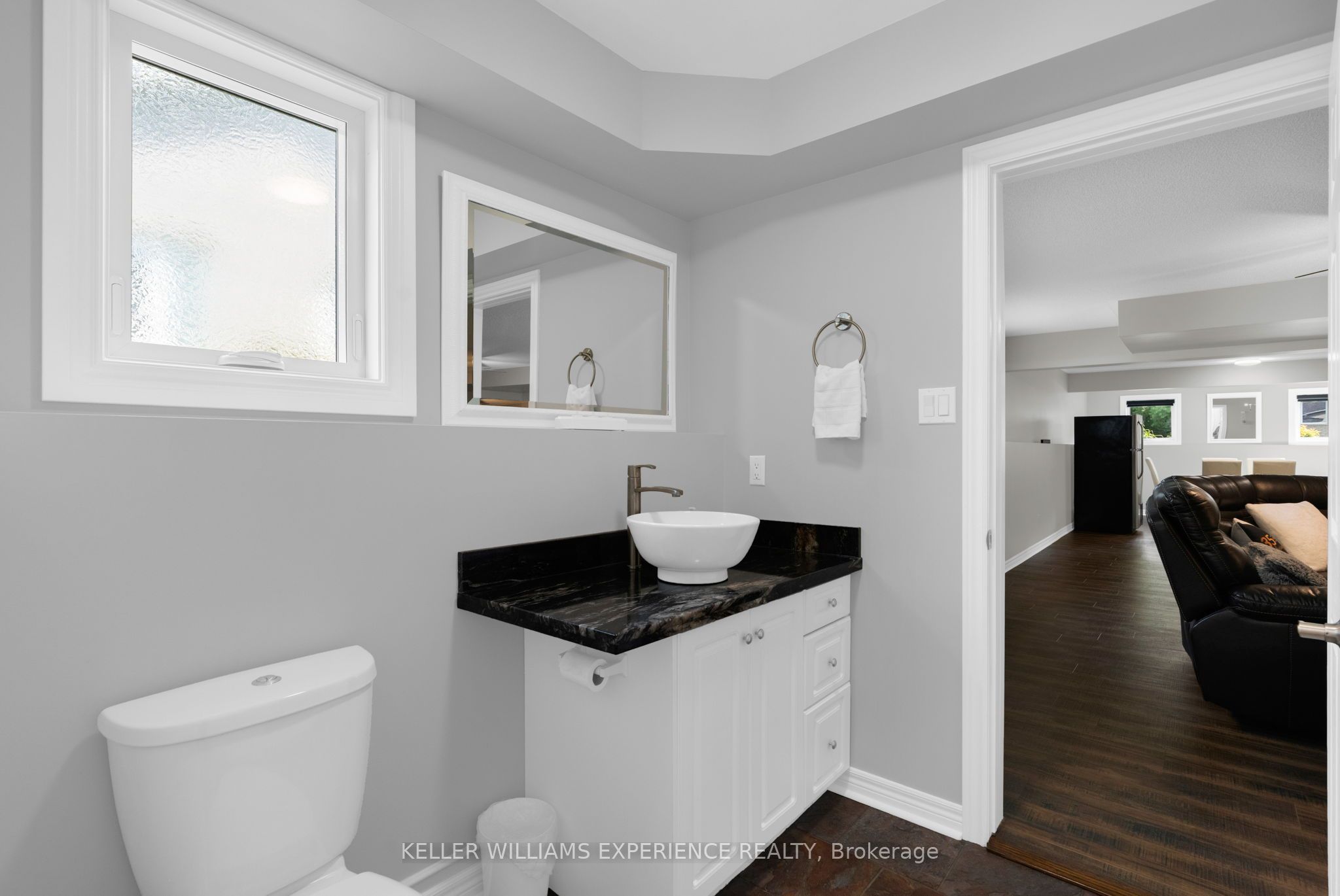 4 Downer Crescent Property Photo 20