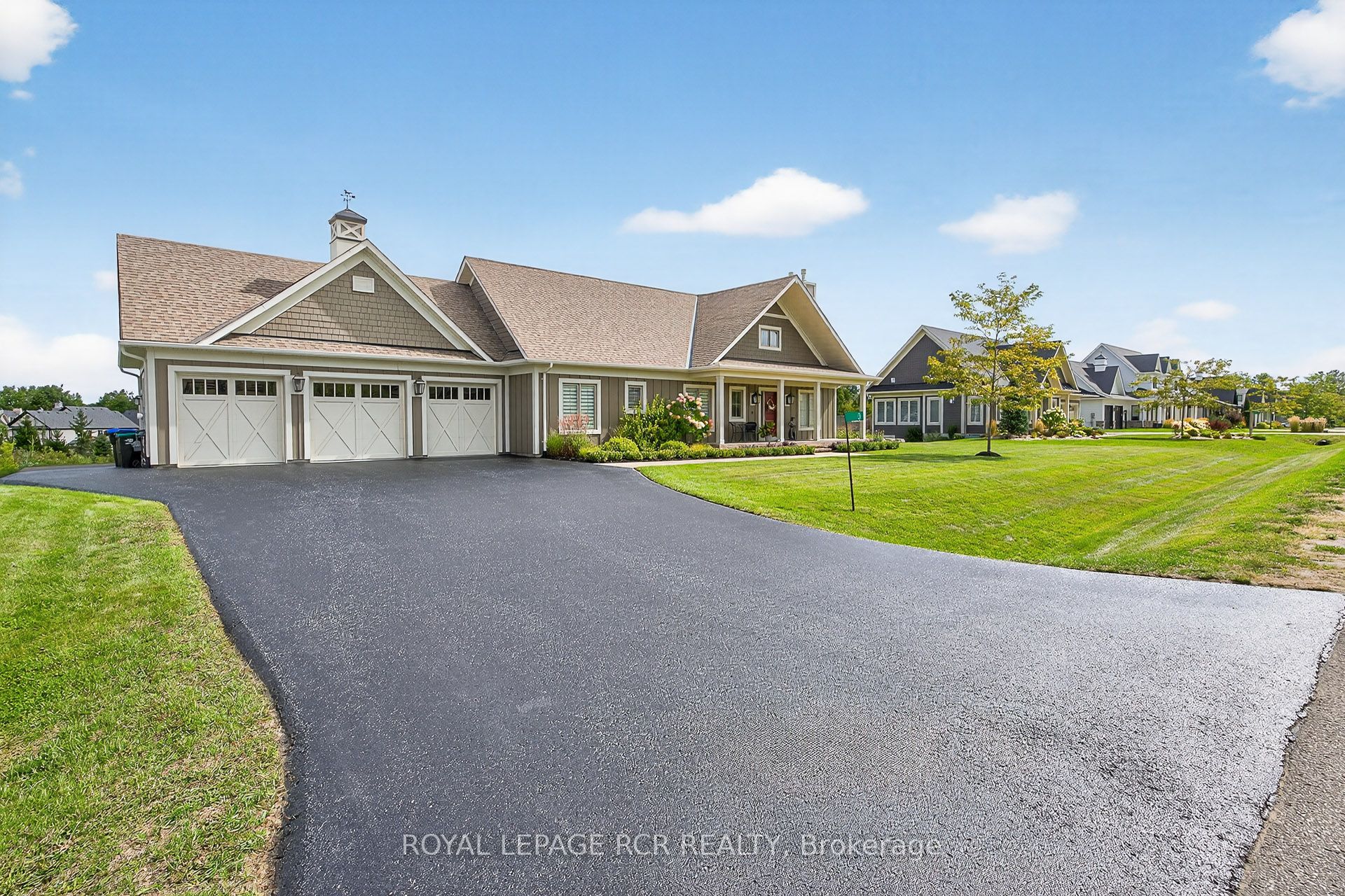 3 Thoroughbred Drive Property Photo 4