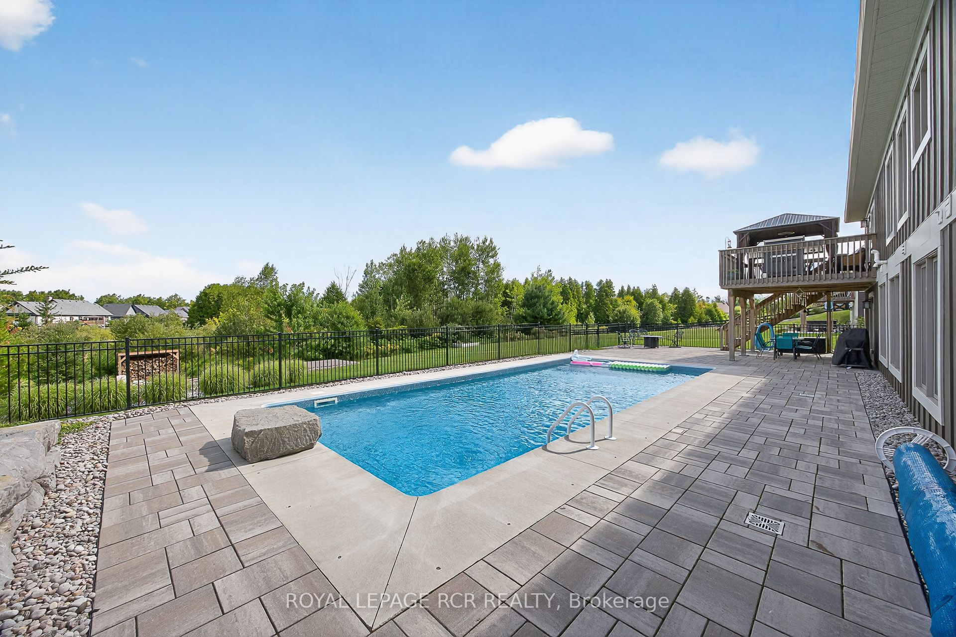 3 Thoroughbred Drive Property Photo 35
