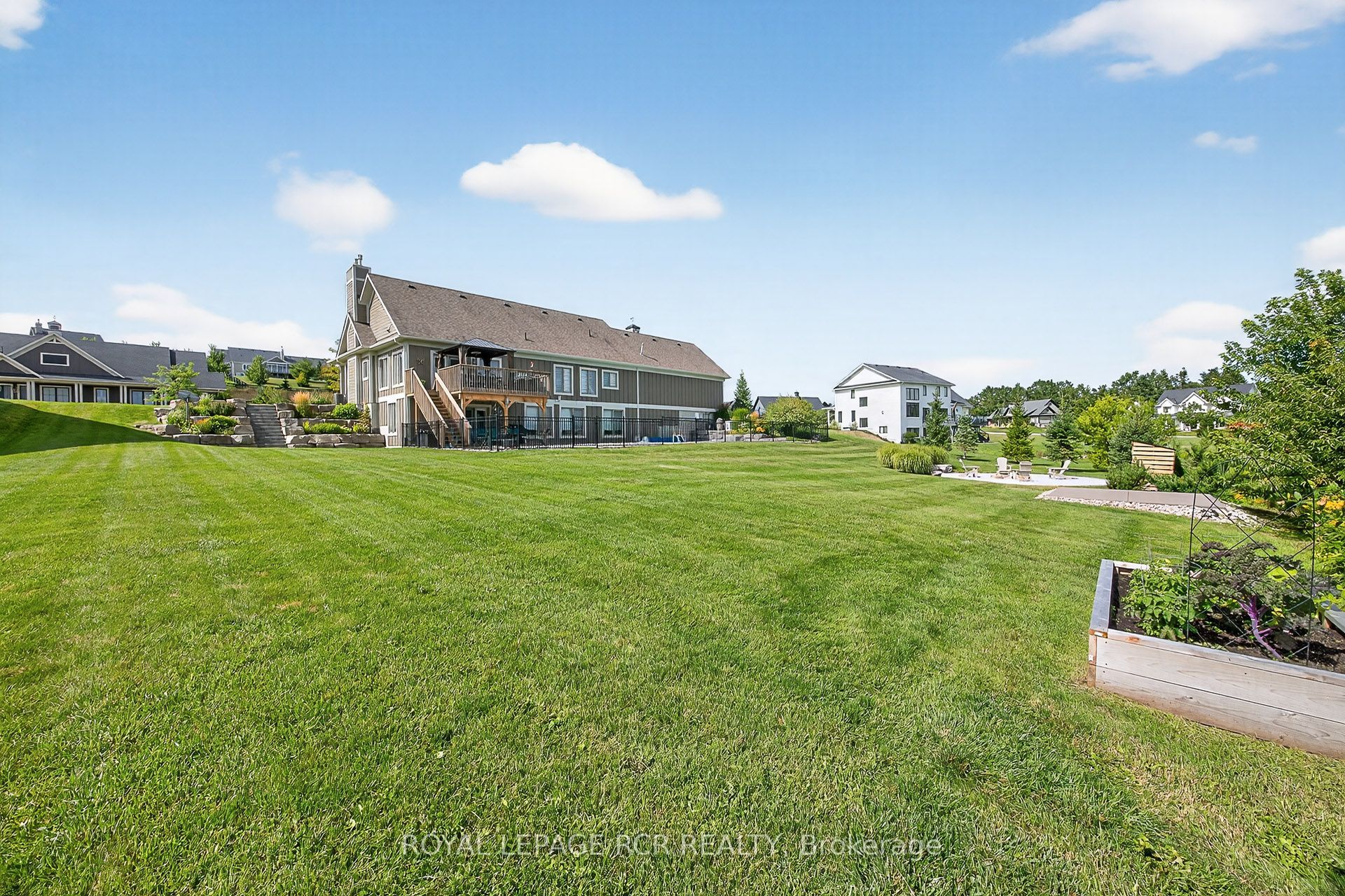 3 Thoroughbred Drive Property Photo 40