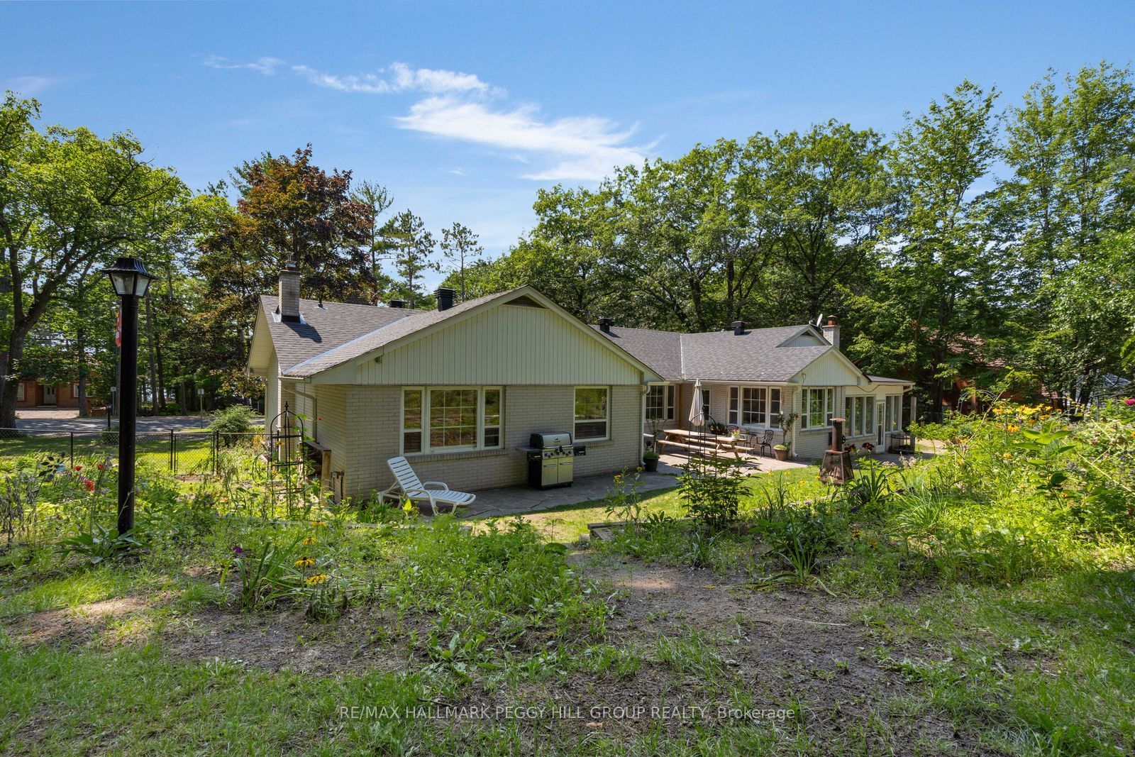 1863 Tiny Beaches Road S Property Photo 14