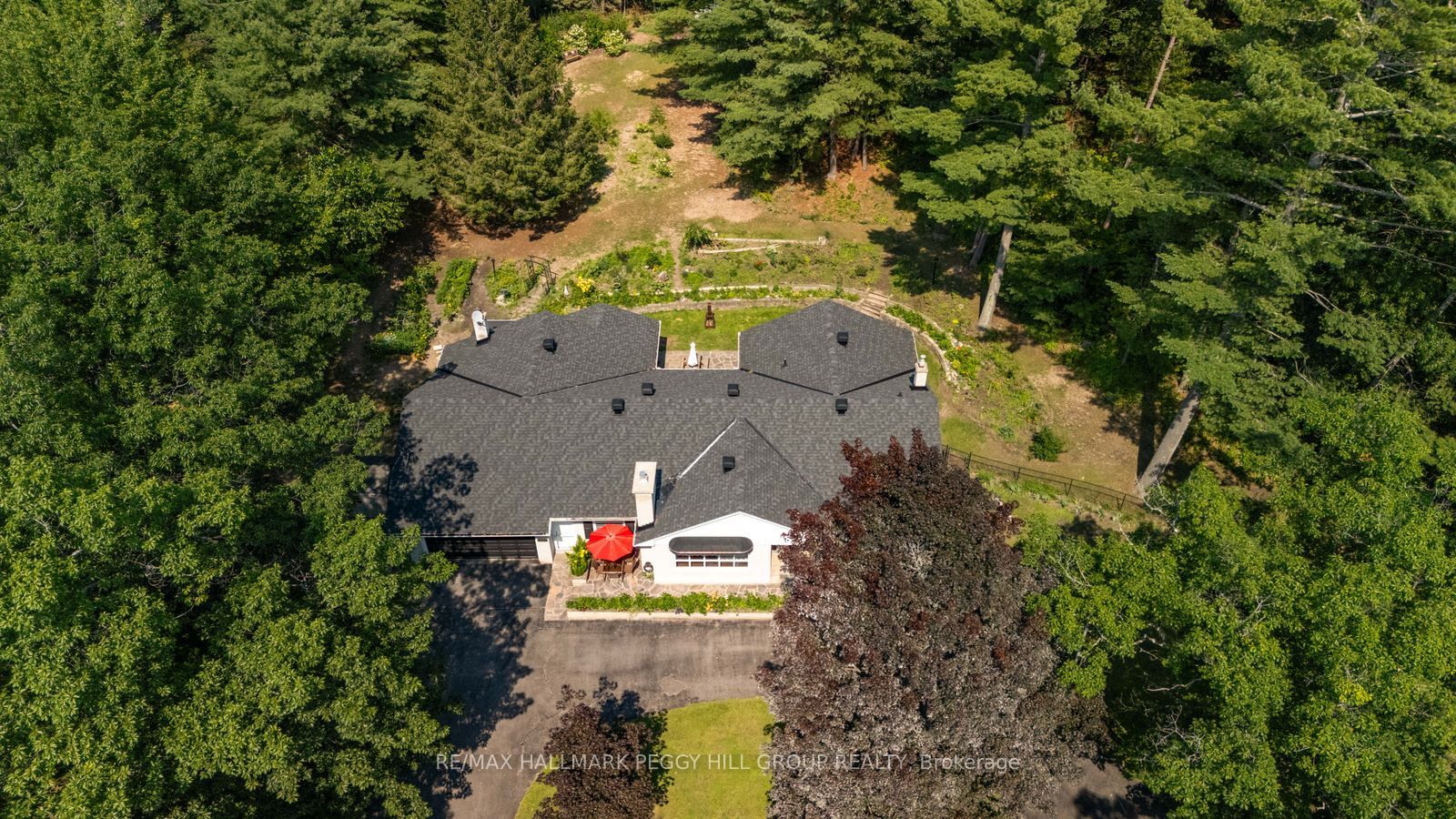 1863 Tiny Beaches Road S Property Photo 18