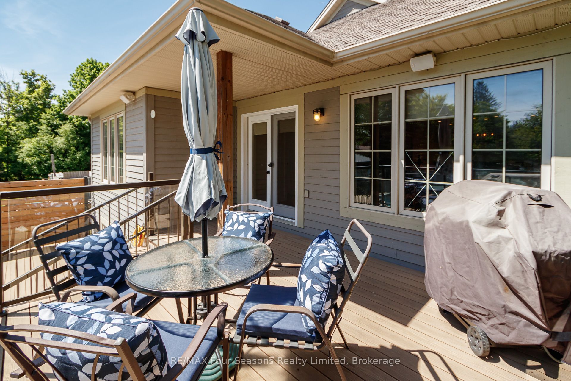 121 Elm Street Property Photo 6