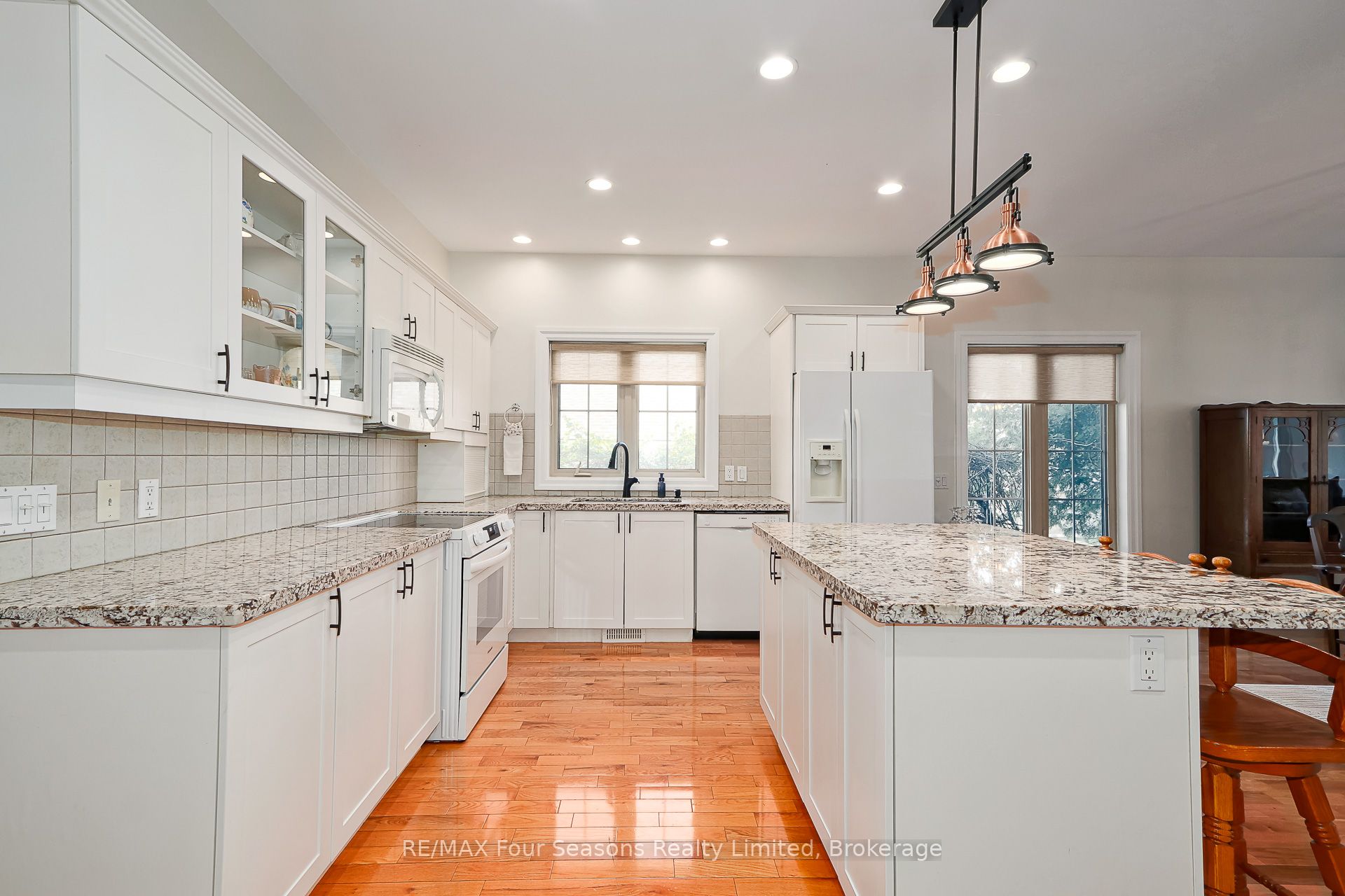 121 Elm Street Property Photo 13