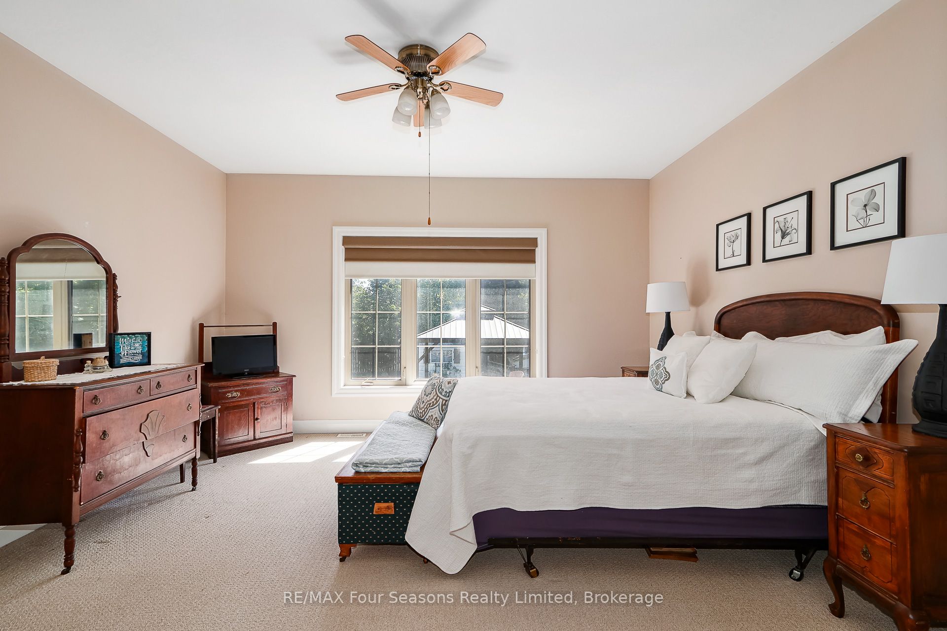 121 Elm Street Property Photo 20