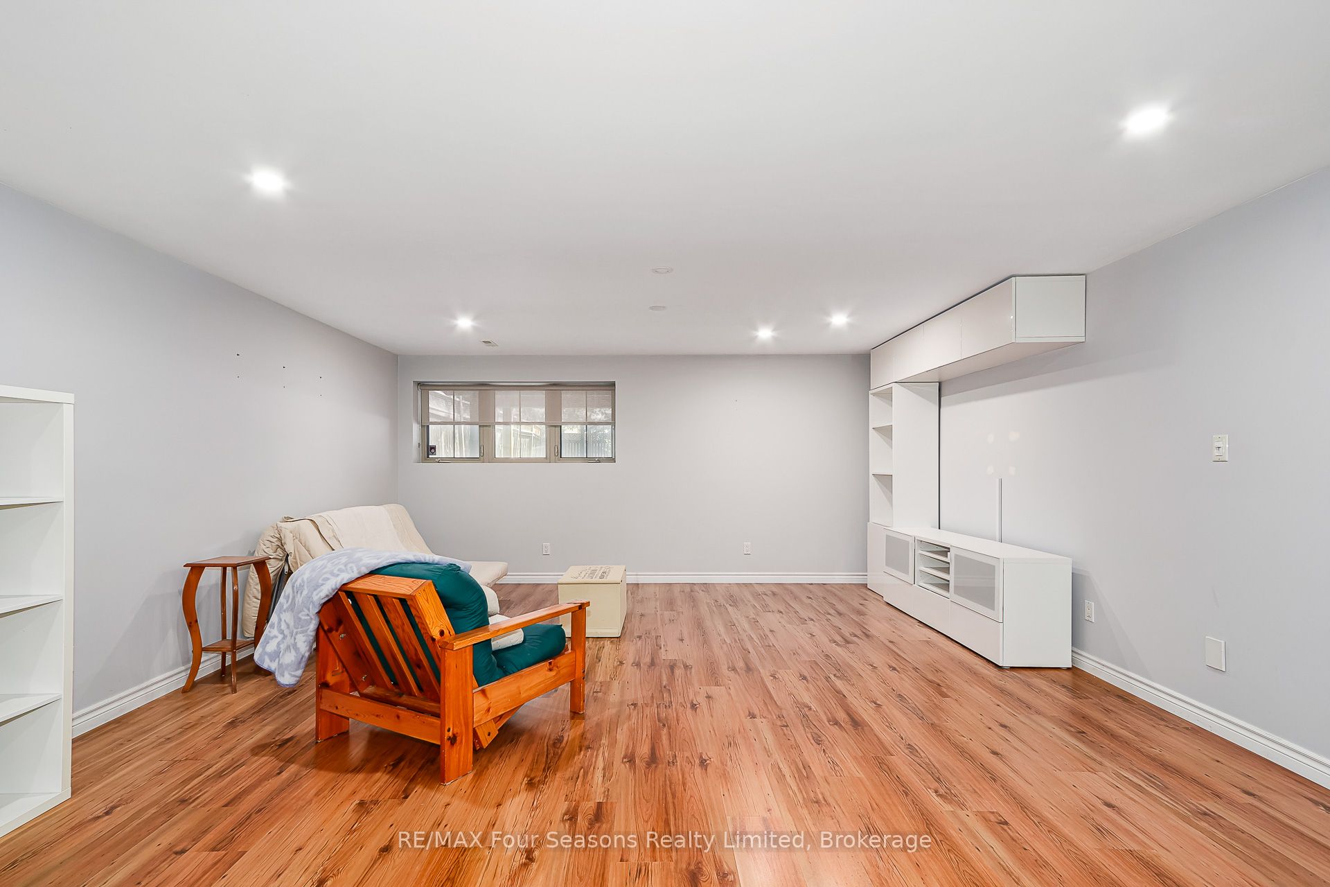 121 Elm Street Property Photo 34