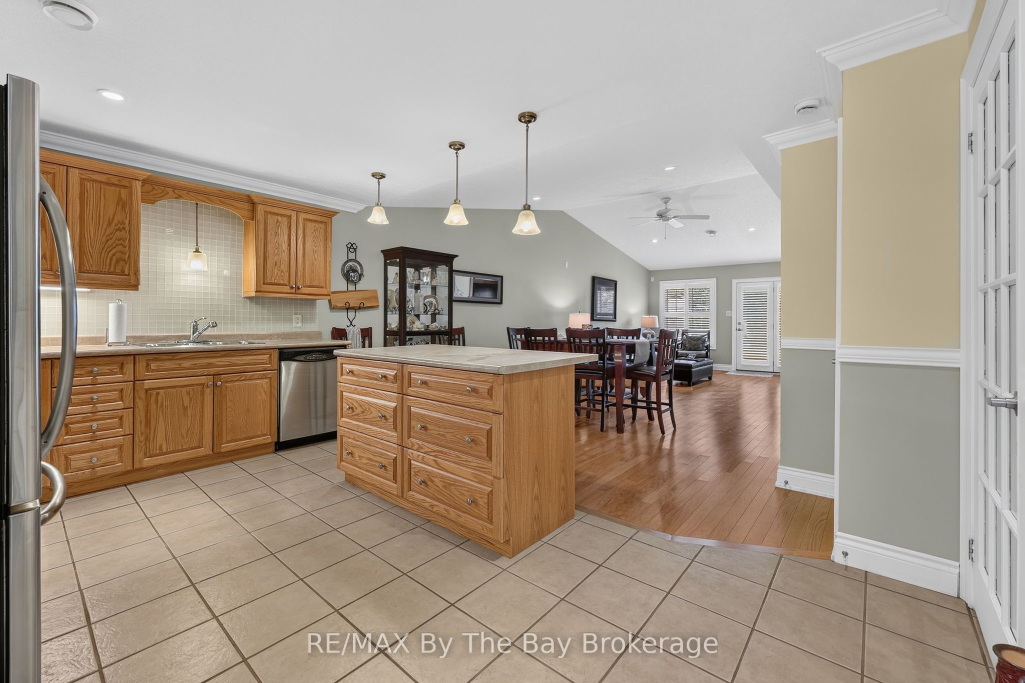 105 Meadow Lane Property Photo 5