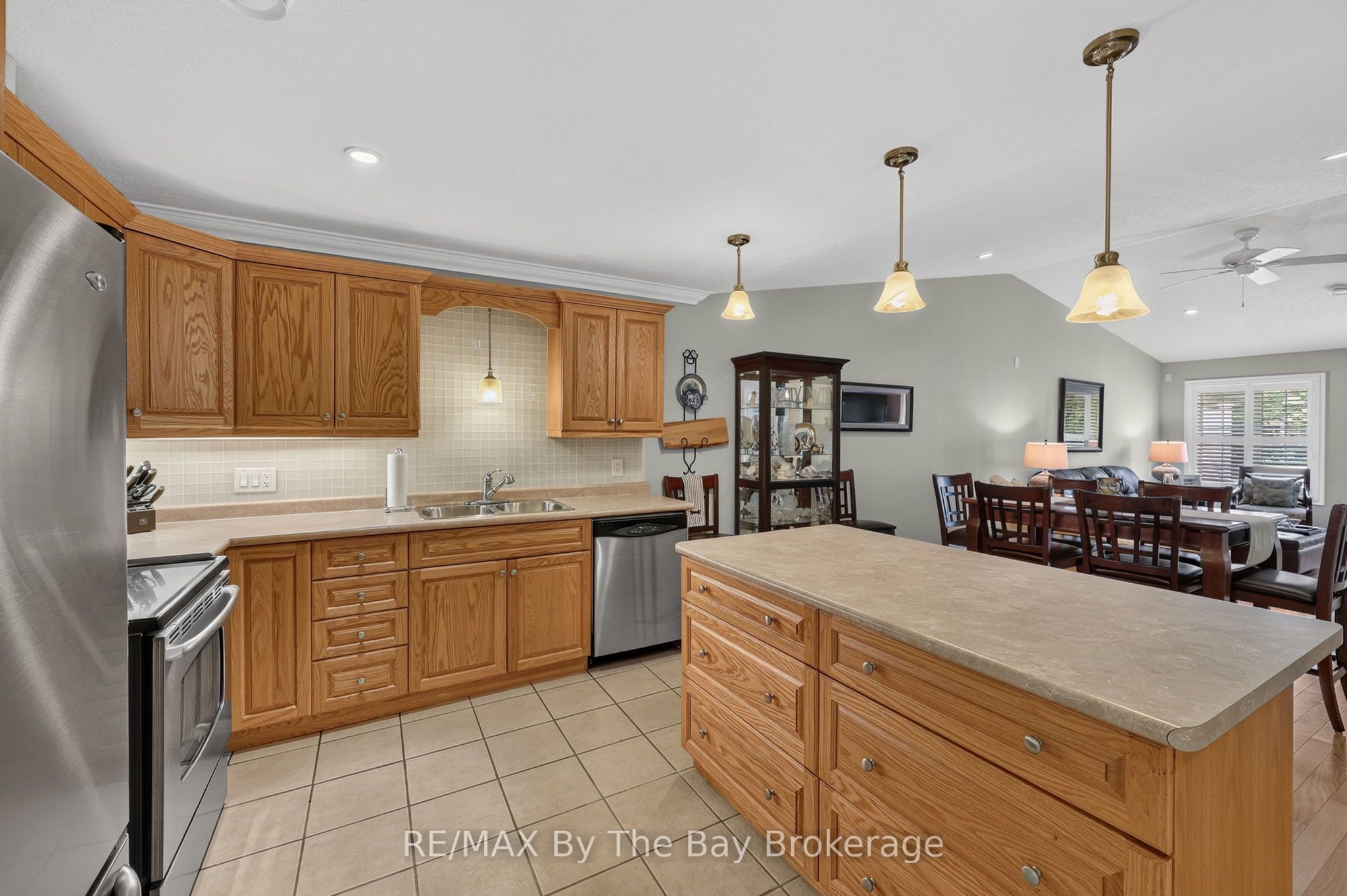 105 Meadow Lane Property Photo 6