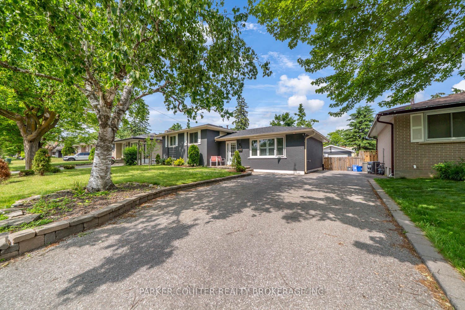 17 Harding Avenue Property Photo 1