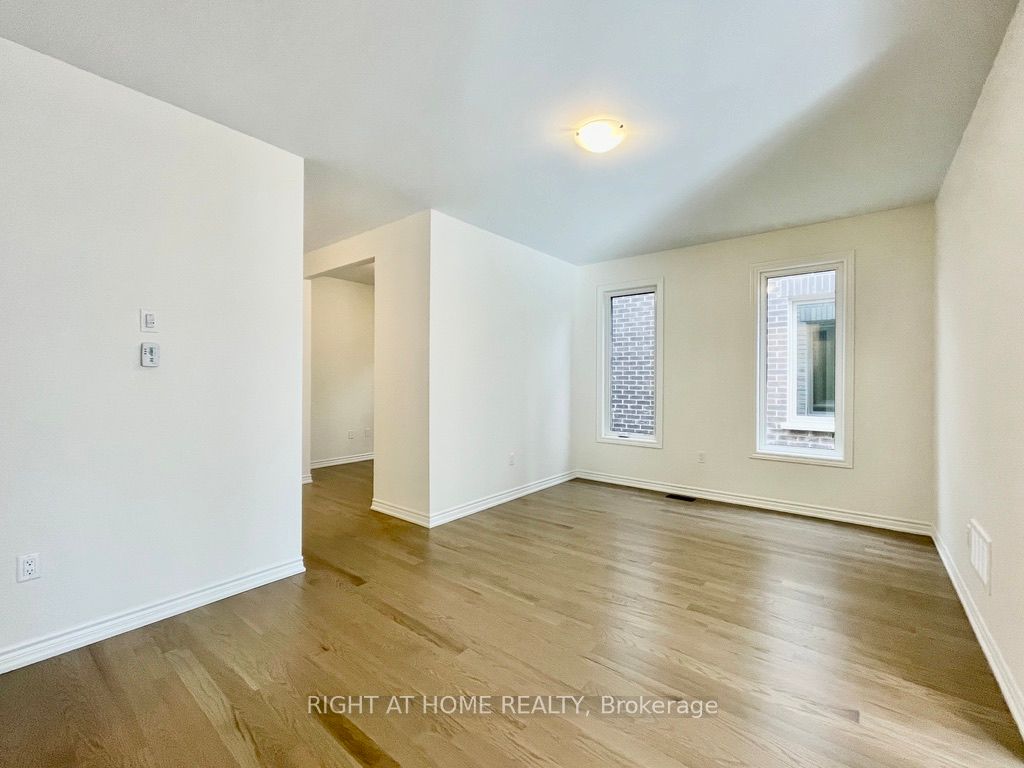 64 Gemini Drive Property Photo 10