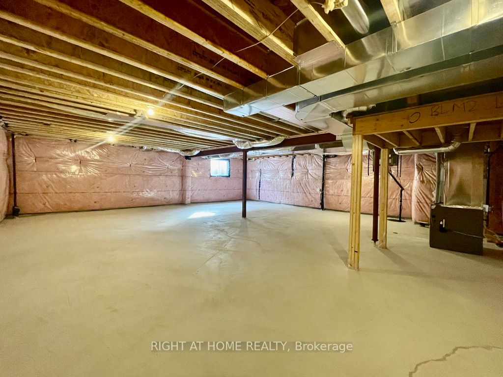 64 Gemini Drive Property Photo 28