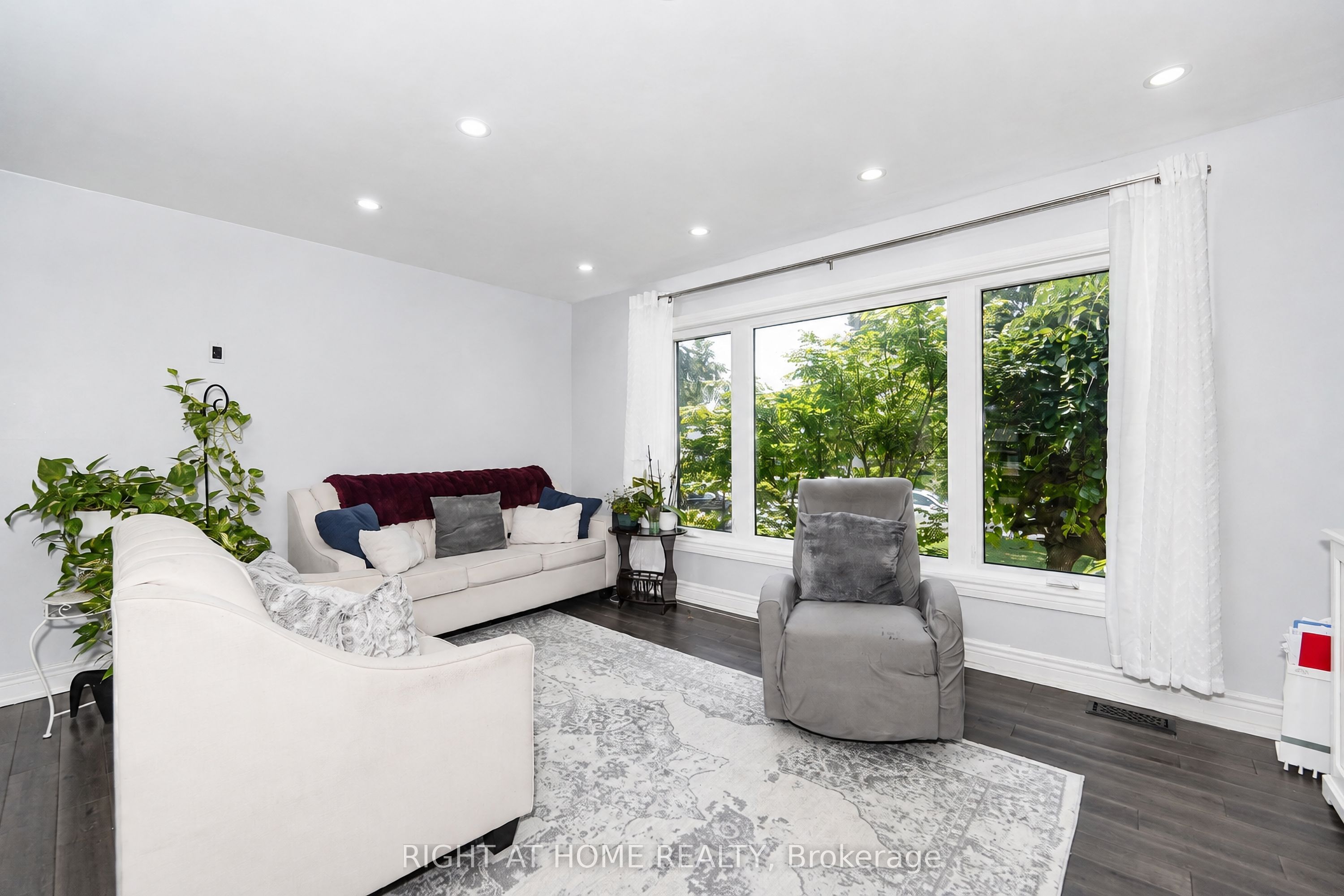 17 Clover Avenue Property Photo 17