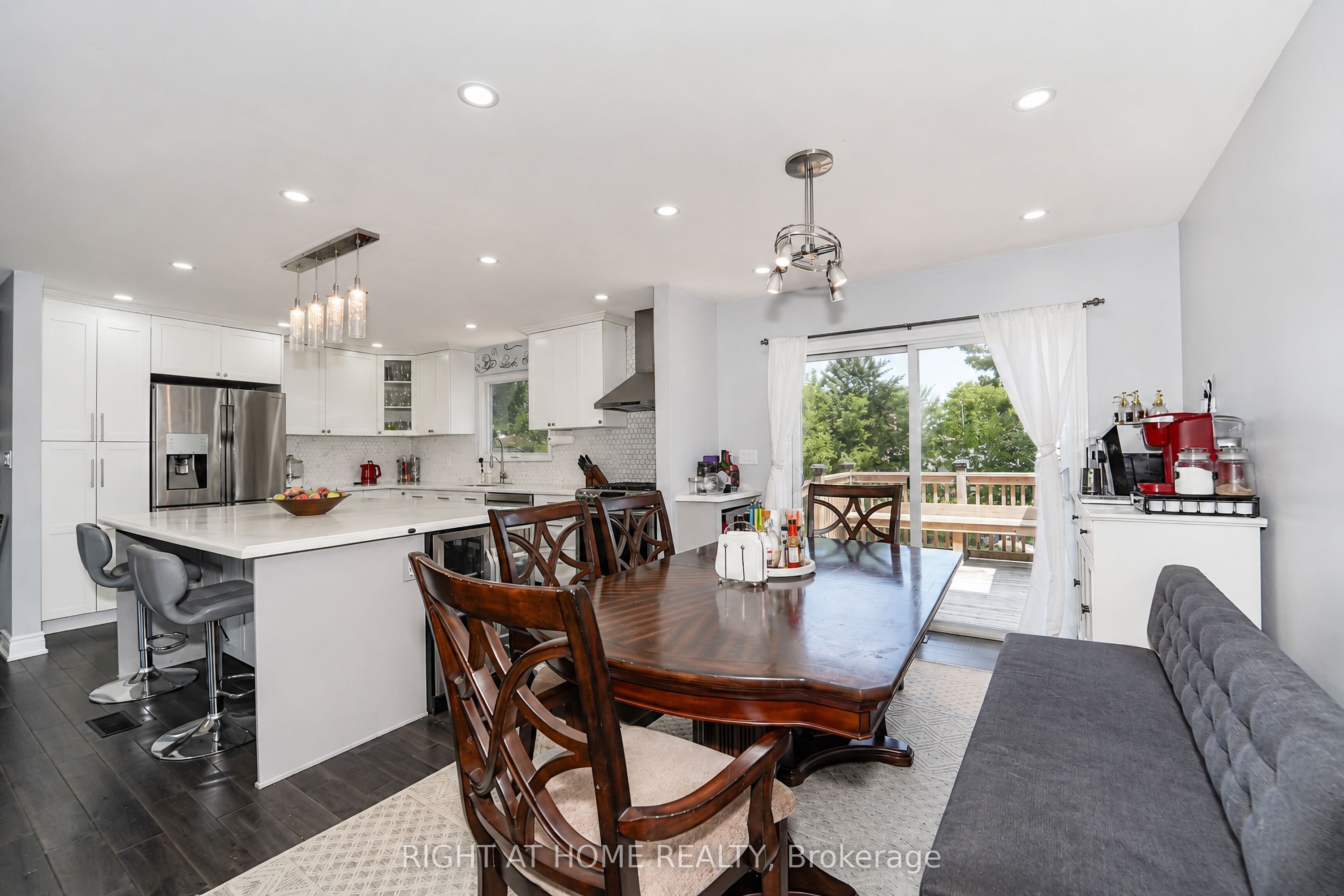 17 Clover Avenue Property Photo 22