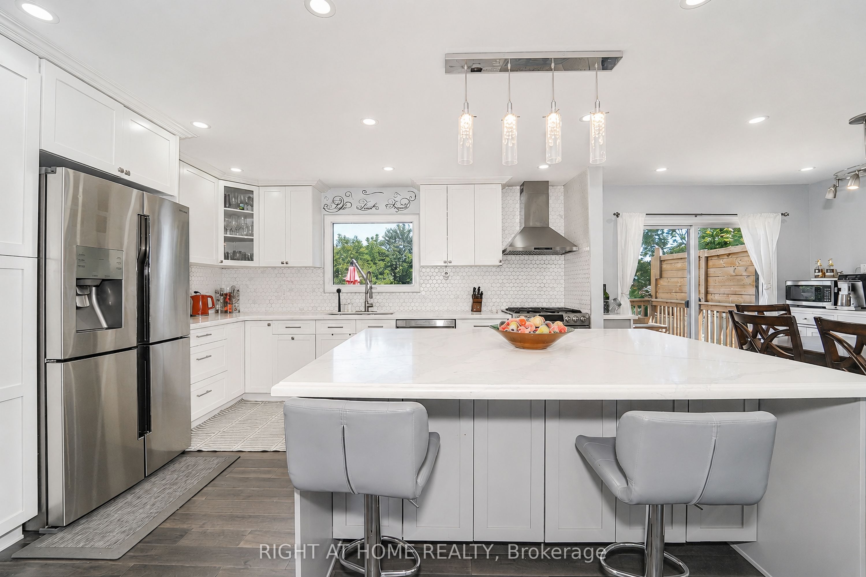 17 Clover Avenue Property Photo 24