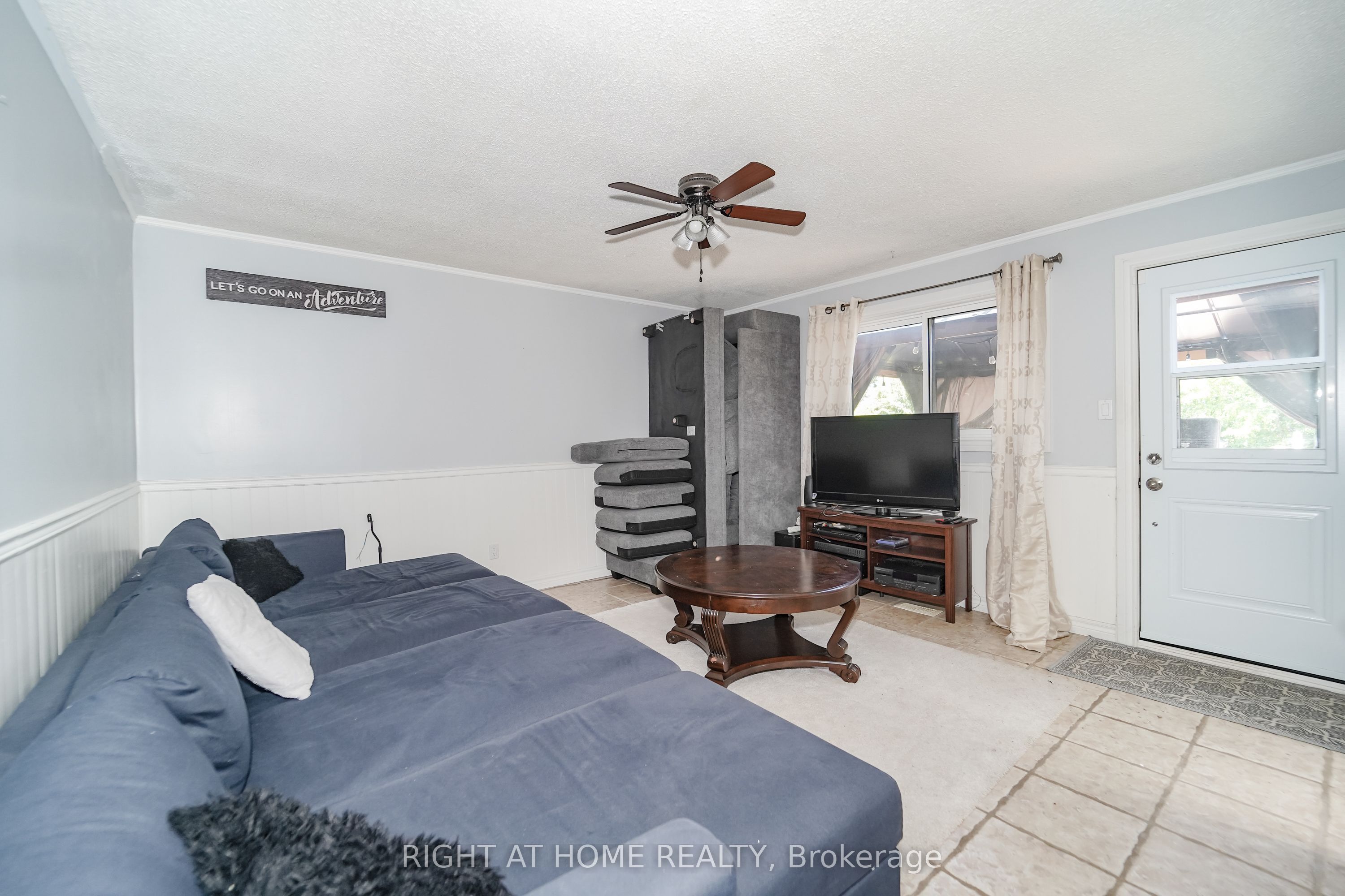 17 Clover Avenue Property Photo 30