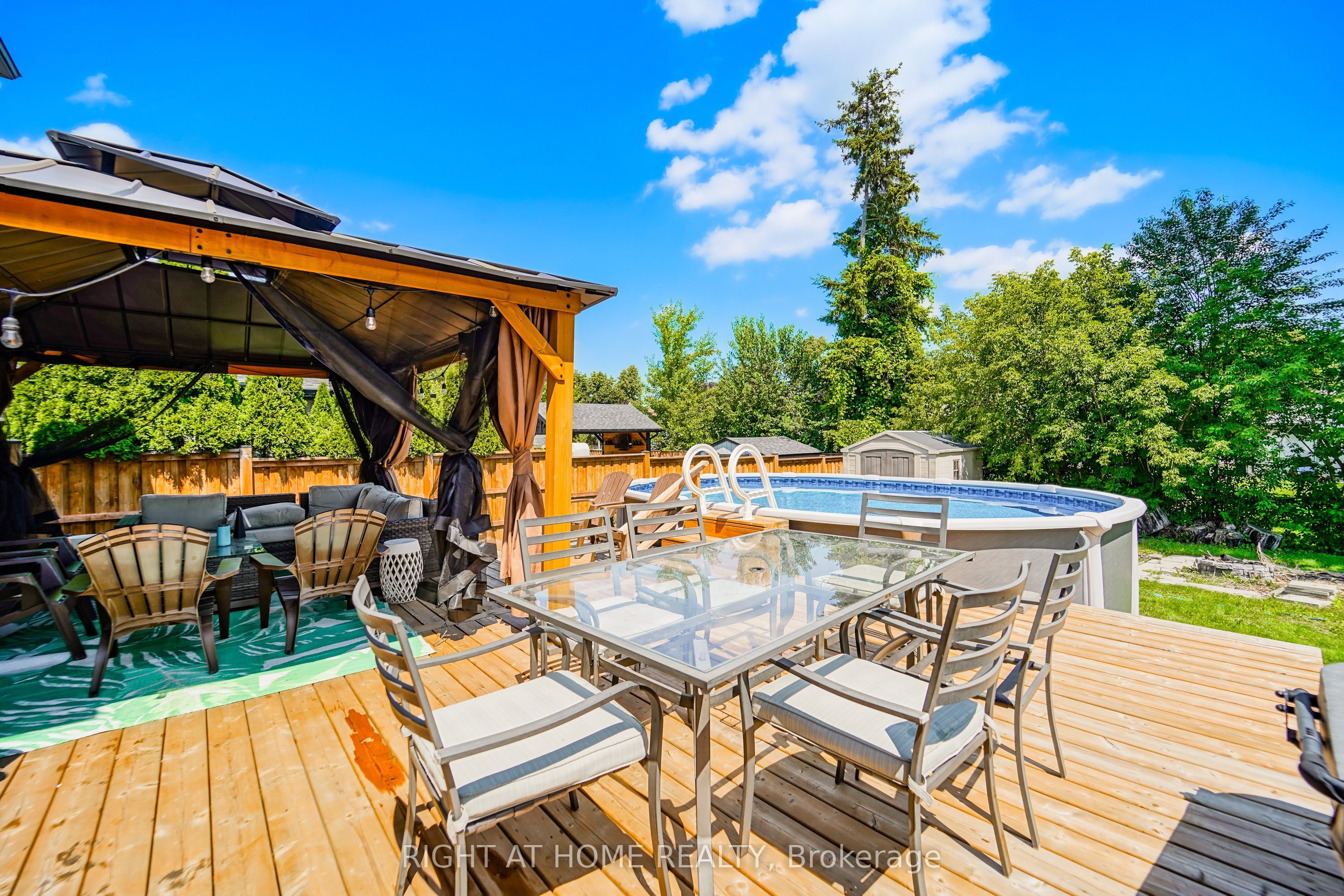 17 Clover Avenue Property Photo 44