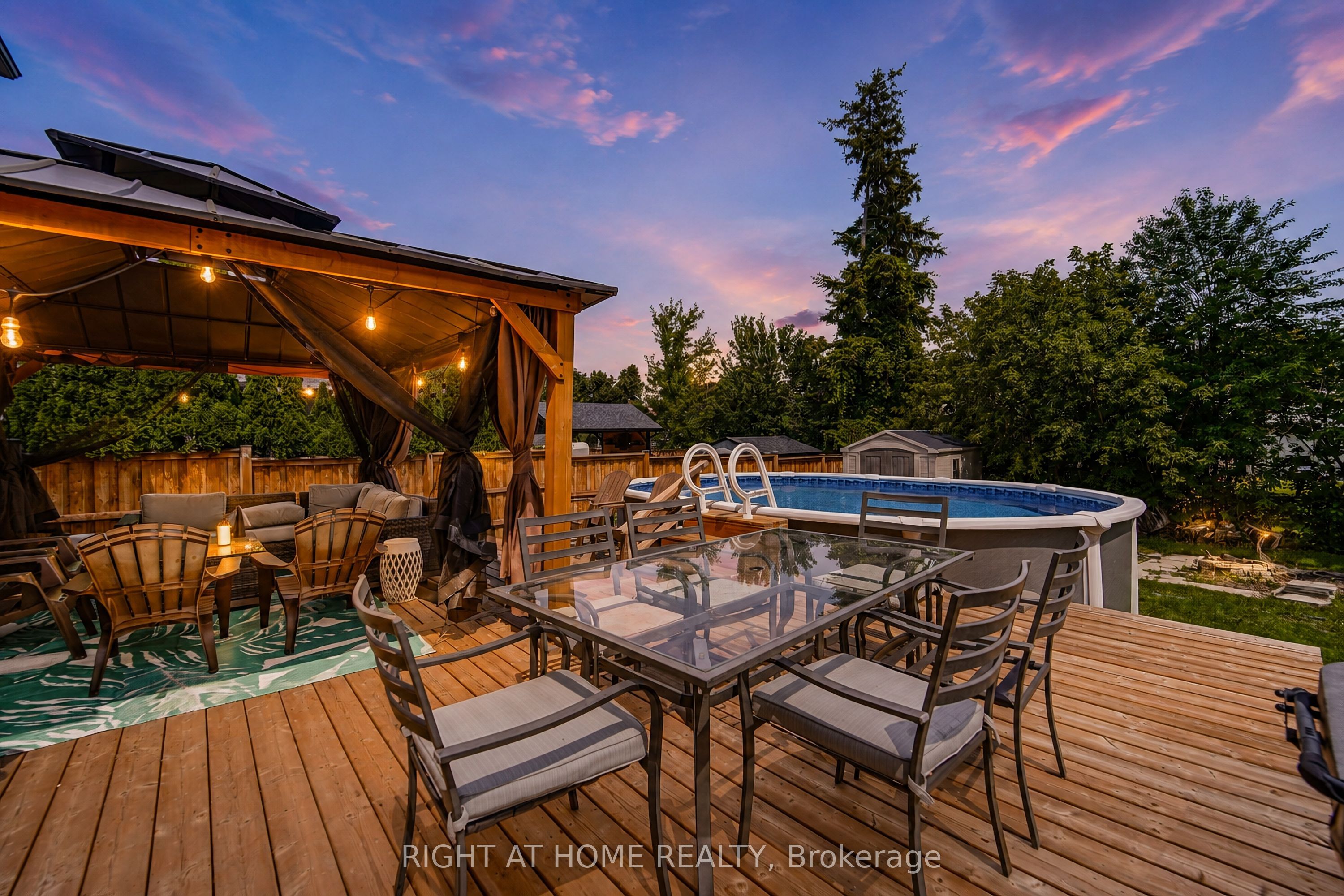 17 Clover Avenue Property Photo 45