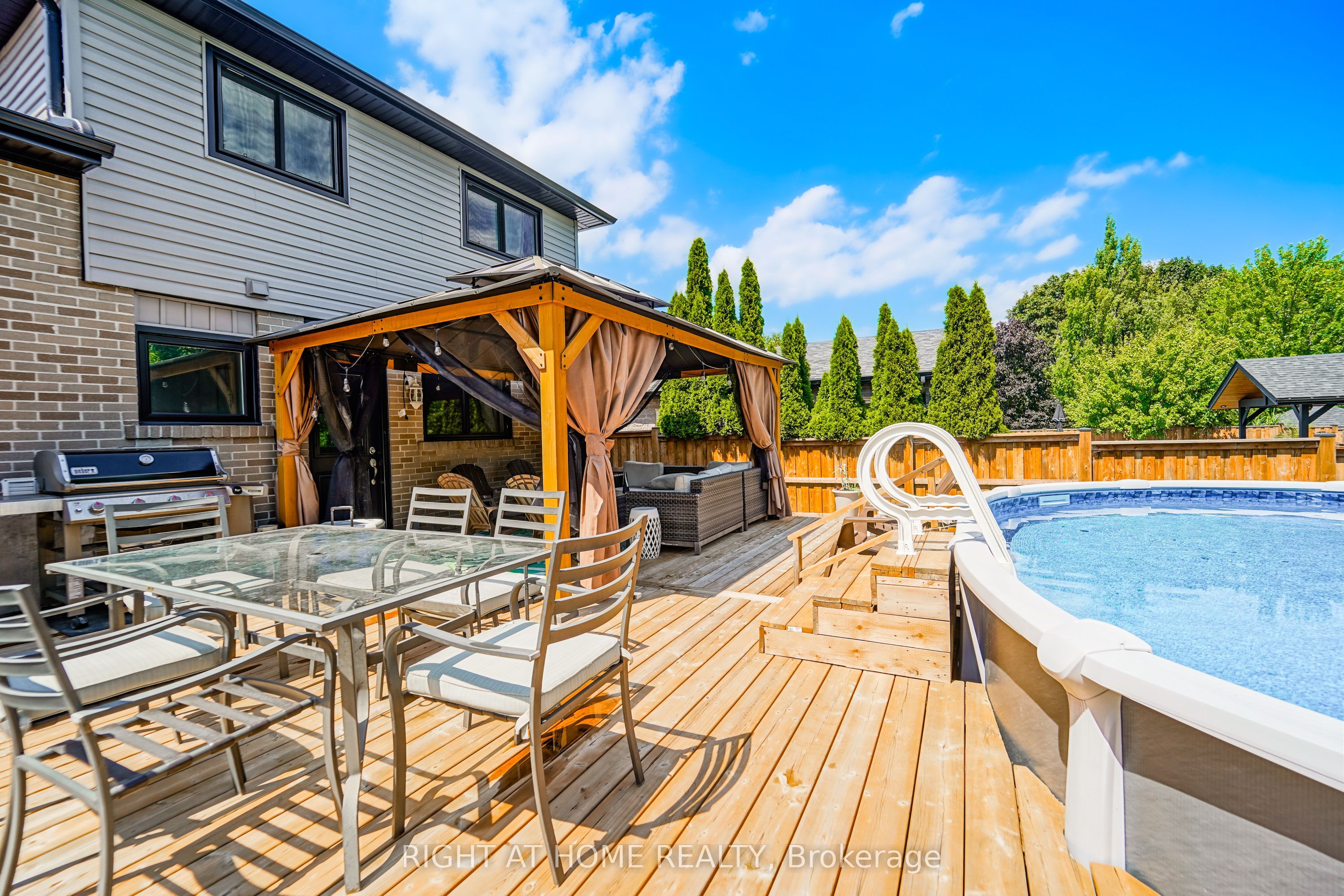 17 Clover Avenue Property Photo 49