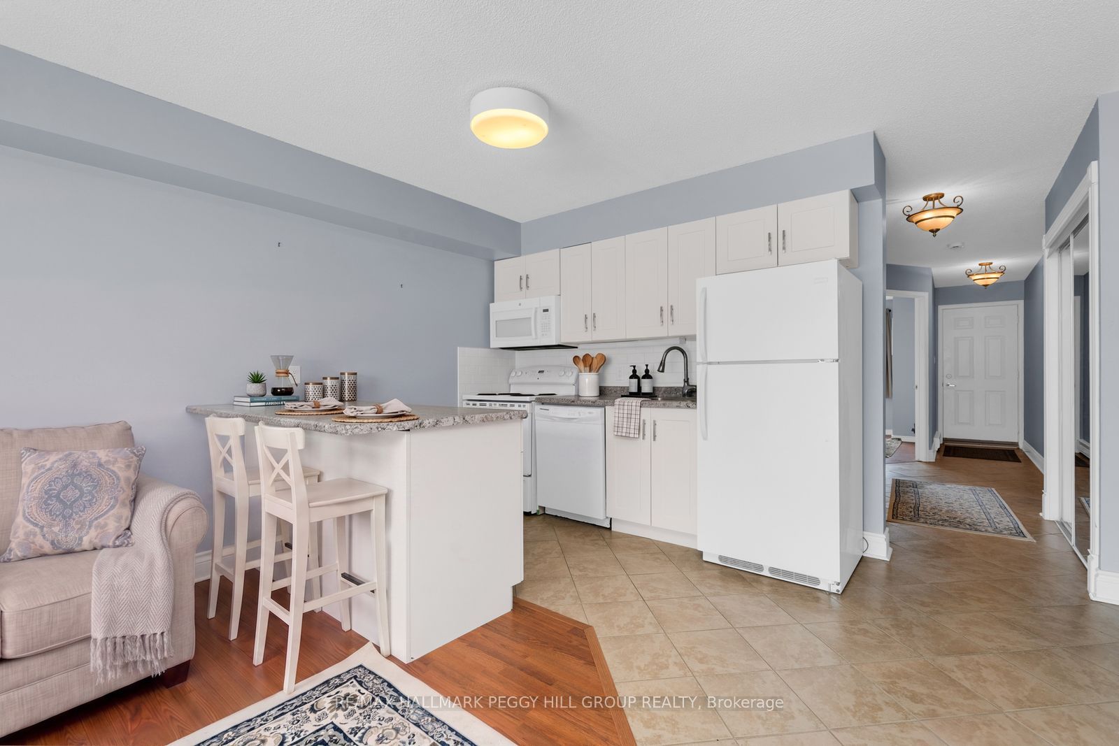 11 Laguna Parkway 4 Property Photo 3