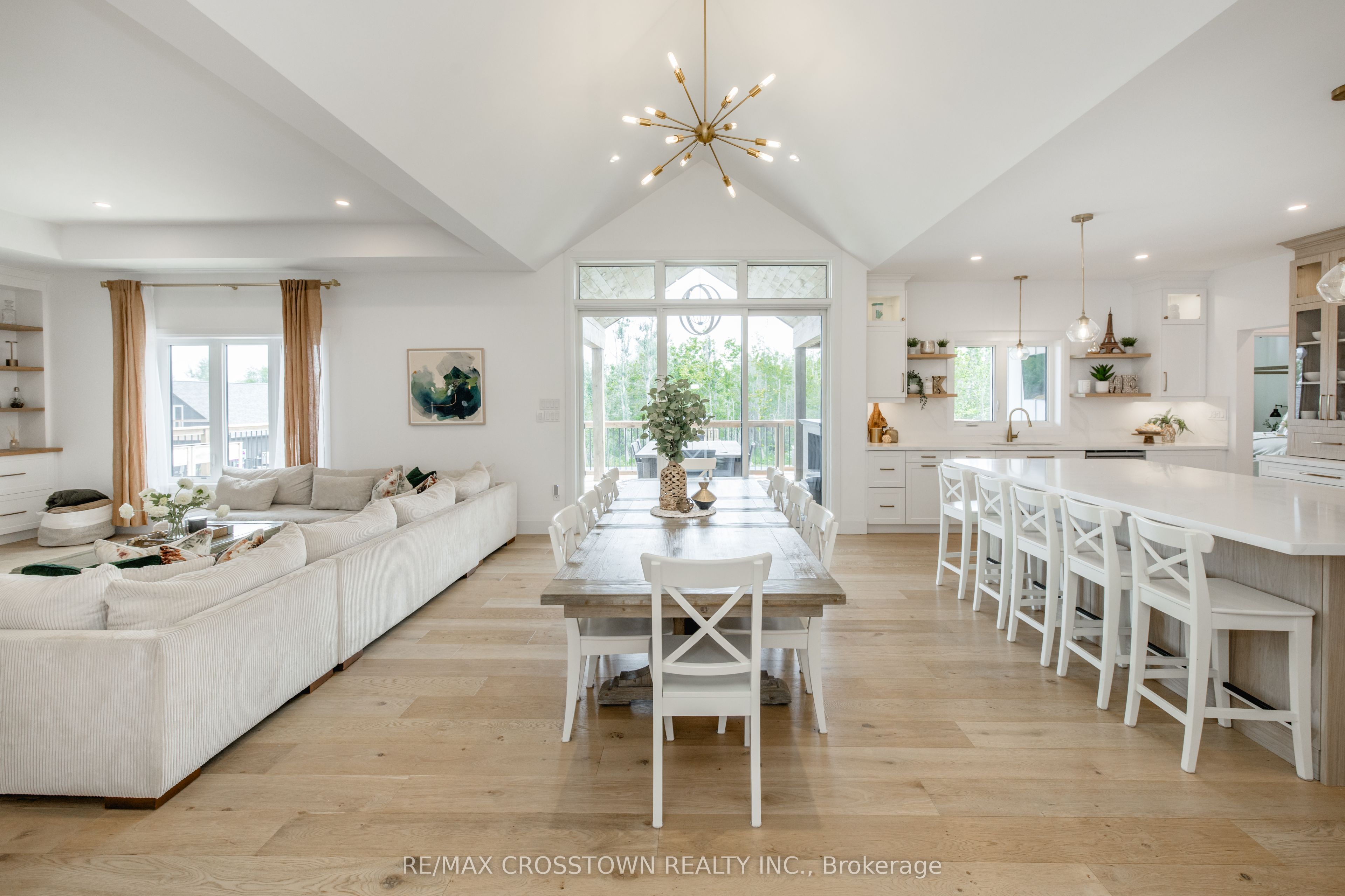 75 Moonstone Road E Property Photo 10