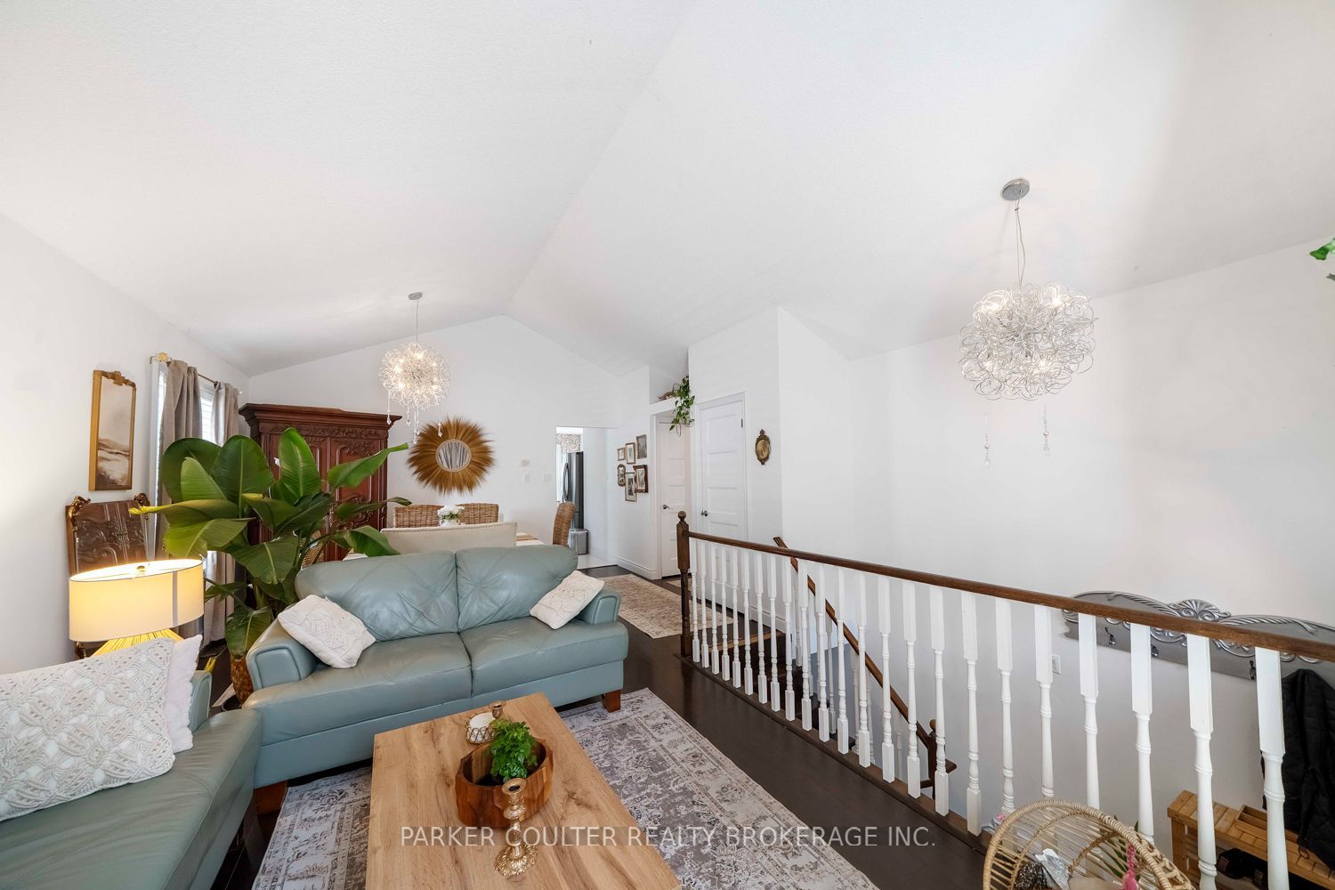 61 Dyer Drive Property Photo 8