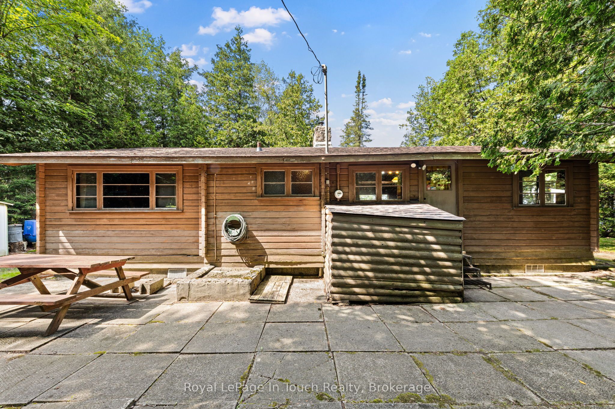 25 Chippewa Crescent Property Photo 11