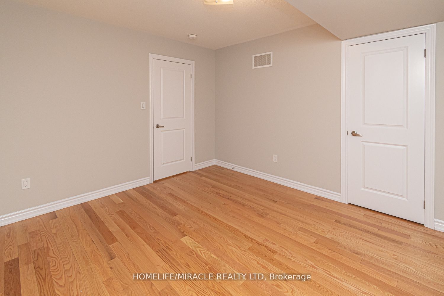 35 Bannister Road Property Photo 10